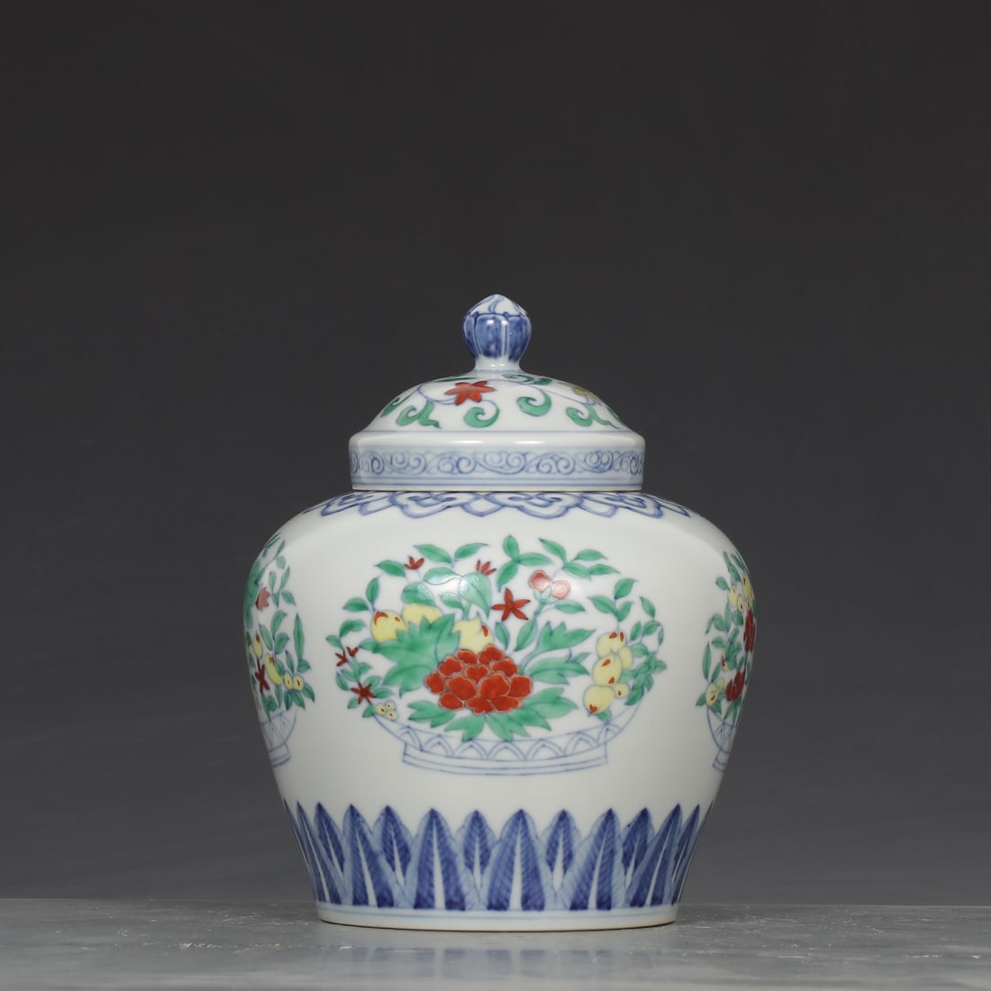 An Exquisite Doucai Flower and Fruit Pattern Jar - 5