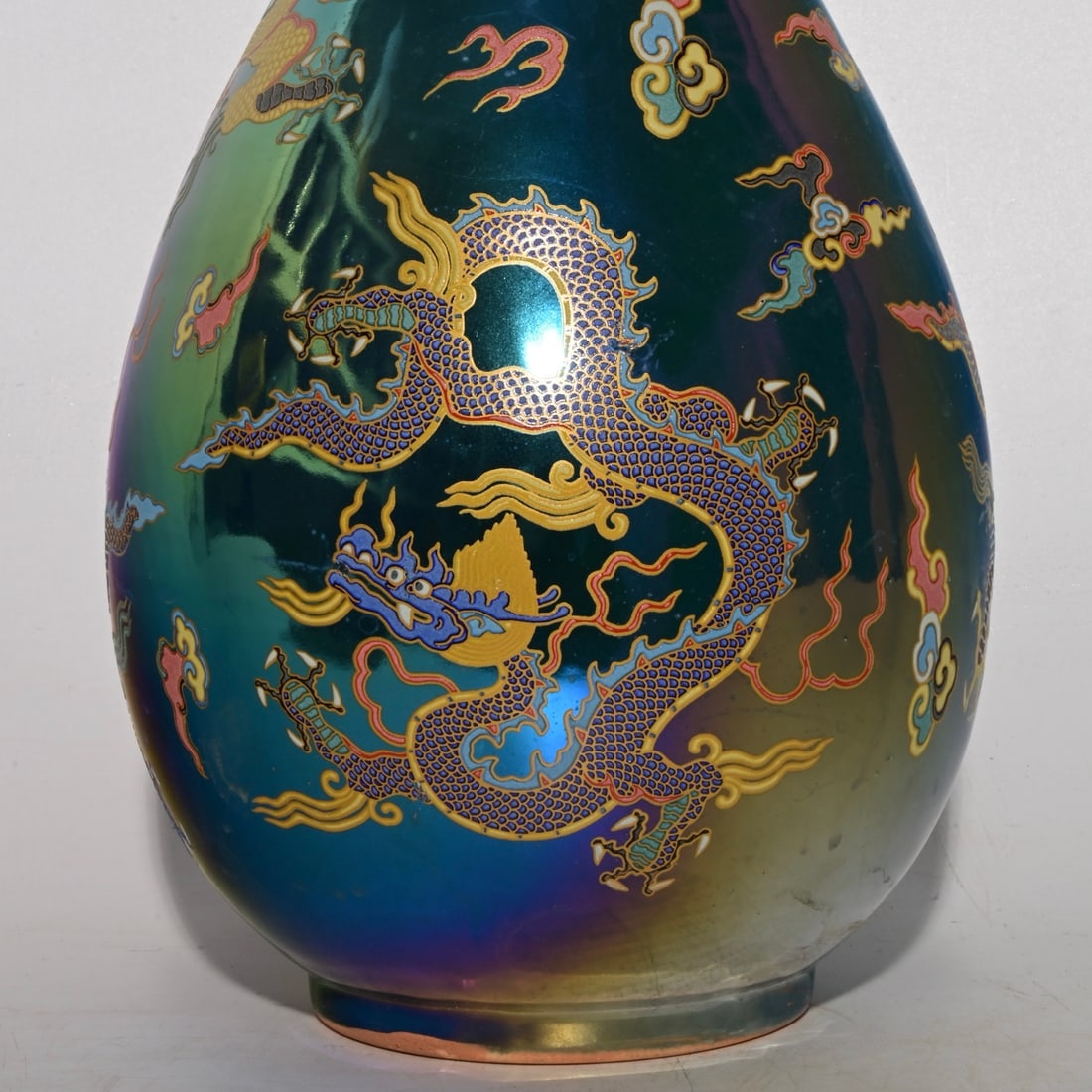 An Exquisite Ding yao Dragon Pattern Vase, - 4