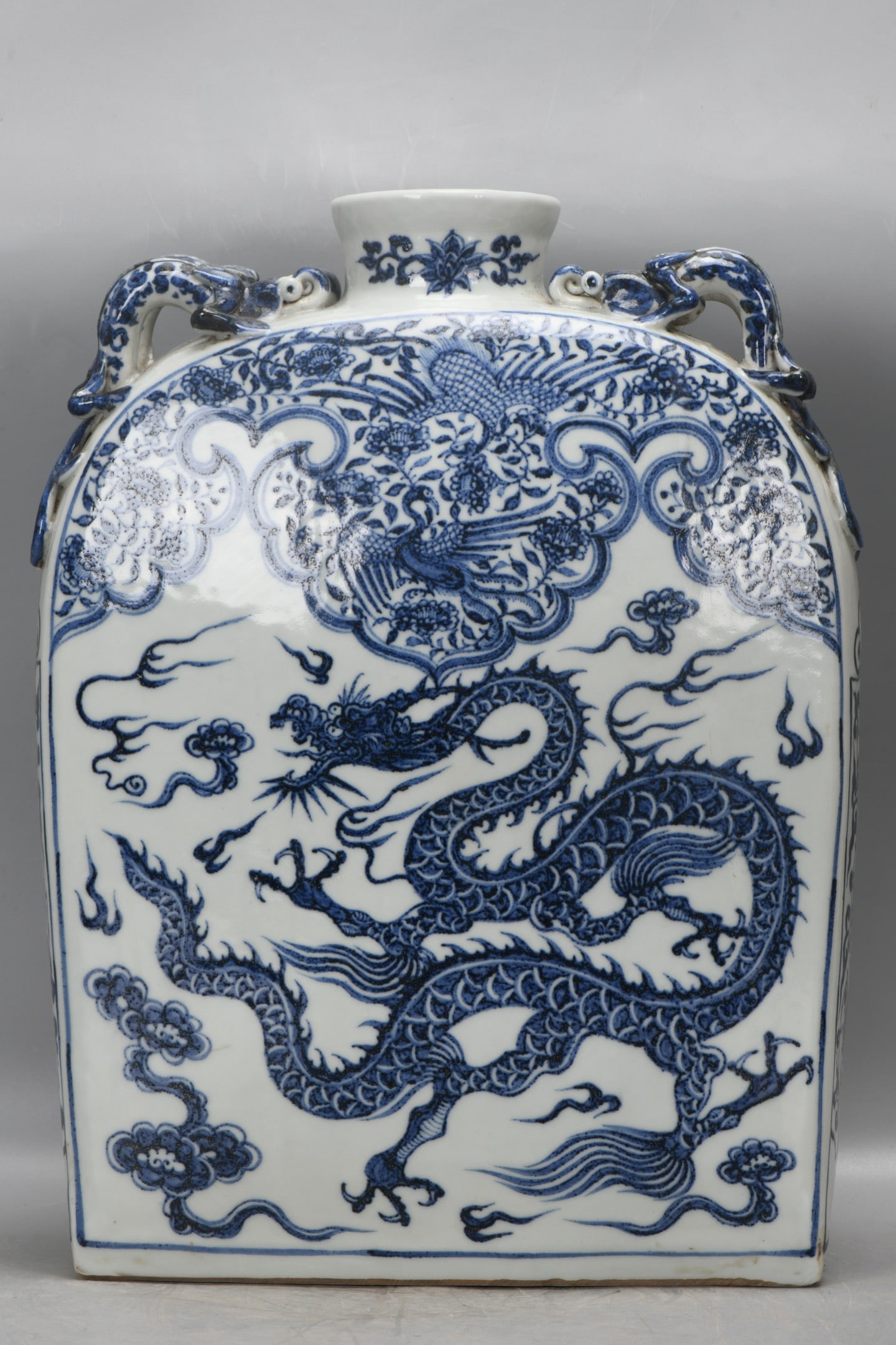An Exquisite Blue and White Dragon and Phoenix Pattern Lotus Pattern Dragon-Ears Vase: An Exquisite Blue and White Dragon and Phoenix Pattern Lotus Pattern Dragon-Ears Vase,Yuan Dynasty, China,Size:14.8inx11.2in,青花龙凤纹缠枝莲纹