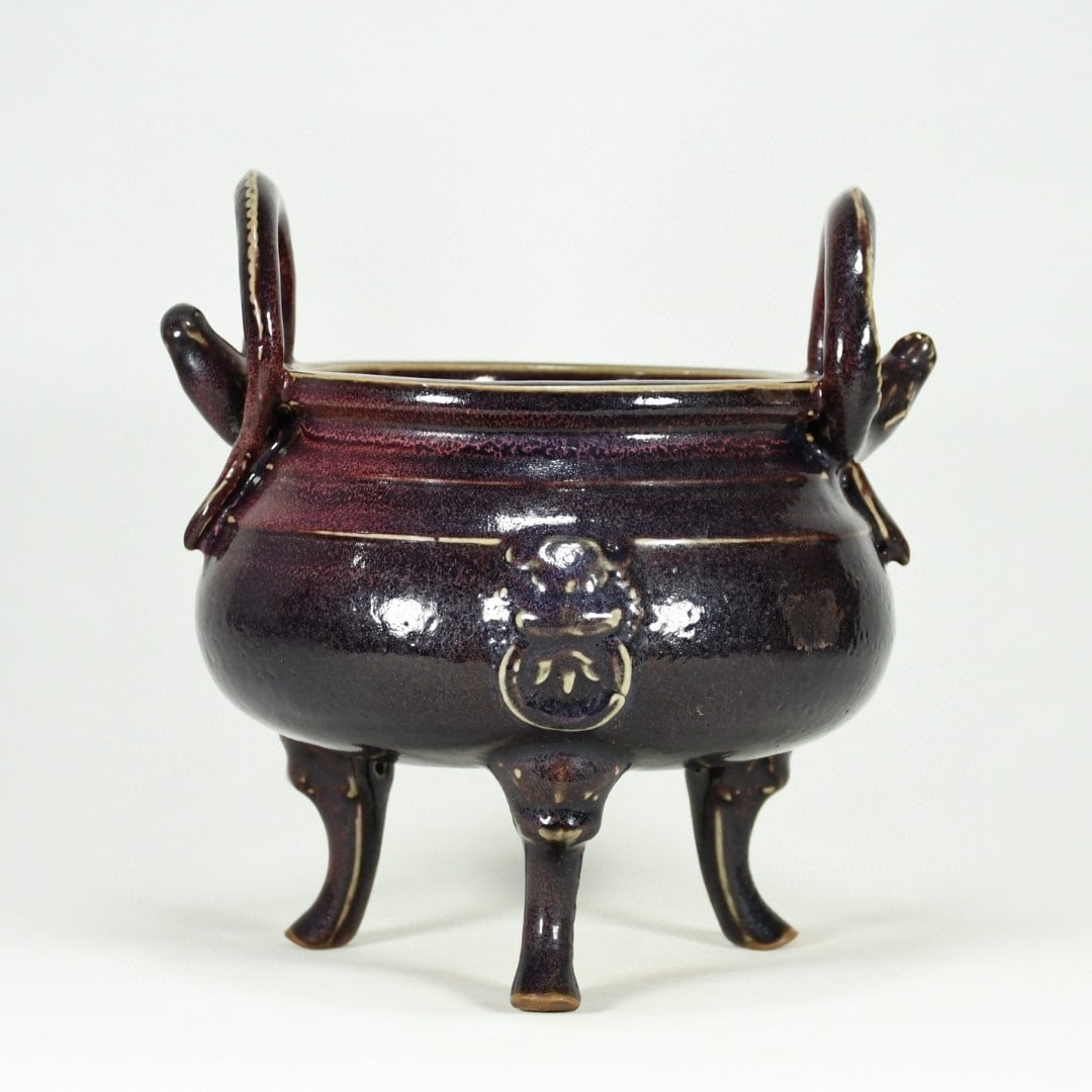 An Exquisite Guan yao Purple Glazed Double-Ears Tripod Censer: An Exquisite Guan yao Purple Glazed Double-Ears Tripod Censer,Song Dynasty,China,With