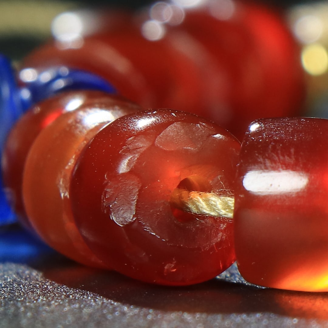 An Exquisite Agate Bracelet - 6