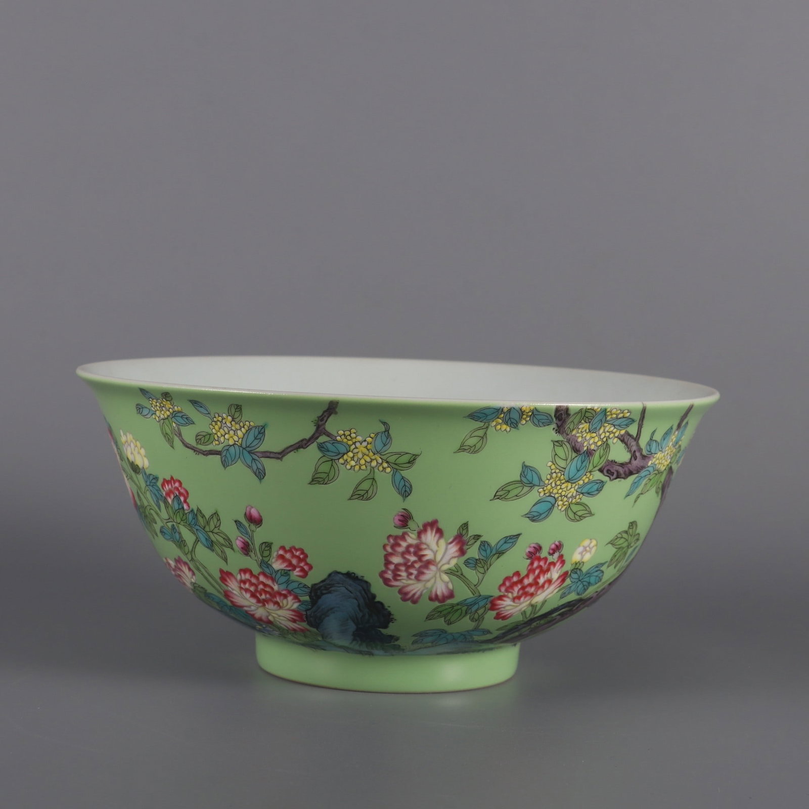 An Exquisite Enamel Green Ground Flower Pattern Bowl,with poem: An Exquisite Enamel Green Ground Flower Pattern Bowl,with poem,Qing Dynasty,China,Yongzheng Four-character