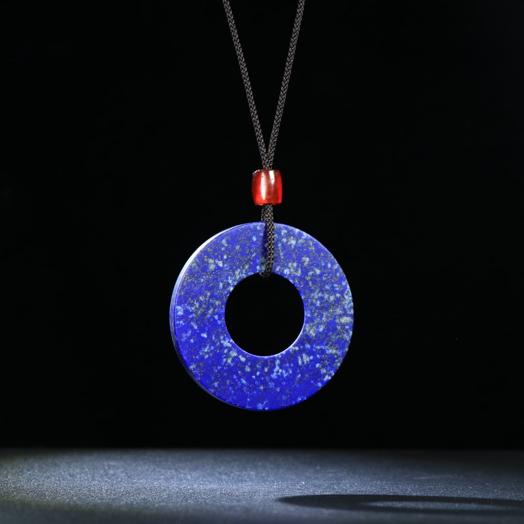 An Exquisite Lapis Lazuli Pendant: An Exquisite Lapis Lazuli Pendant,Han Dynasty,China,Size:2.2in,Weight:39g,青金石挂件,中国汉代