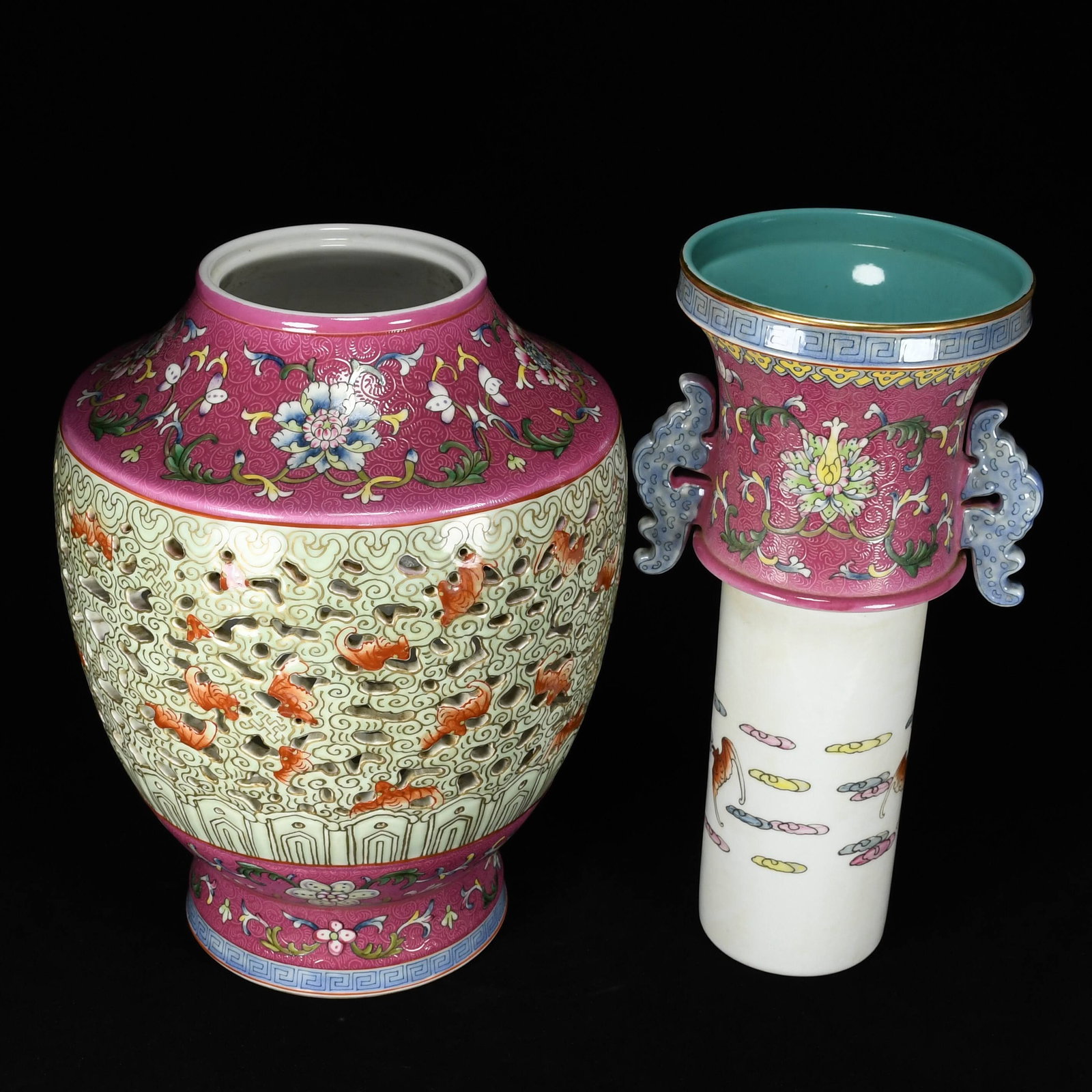 An Exquisite Enamel Lotus Pattern Bats Pattern Double-Ears Vase - 2