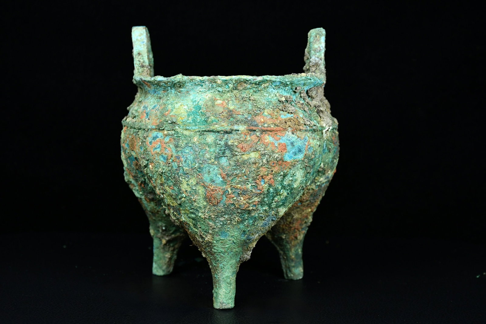 An Exquisite Bronze Double-Ears Tripod Censer: An Exquisite Bronze Double-Ears Tripod Censer,the Warring States period in
