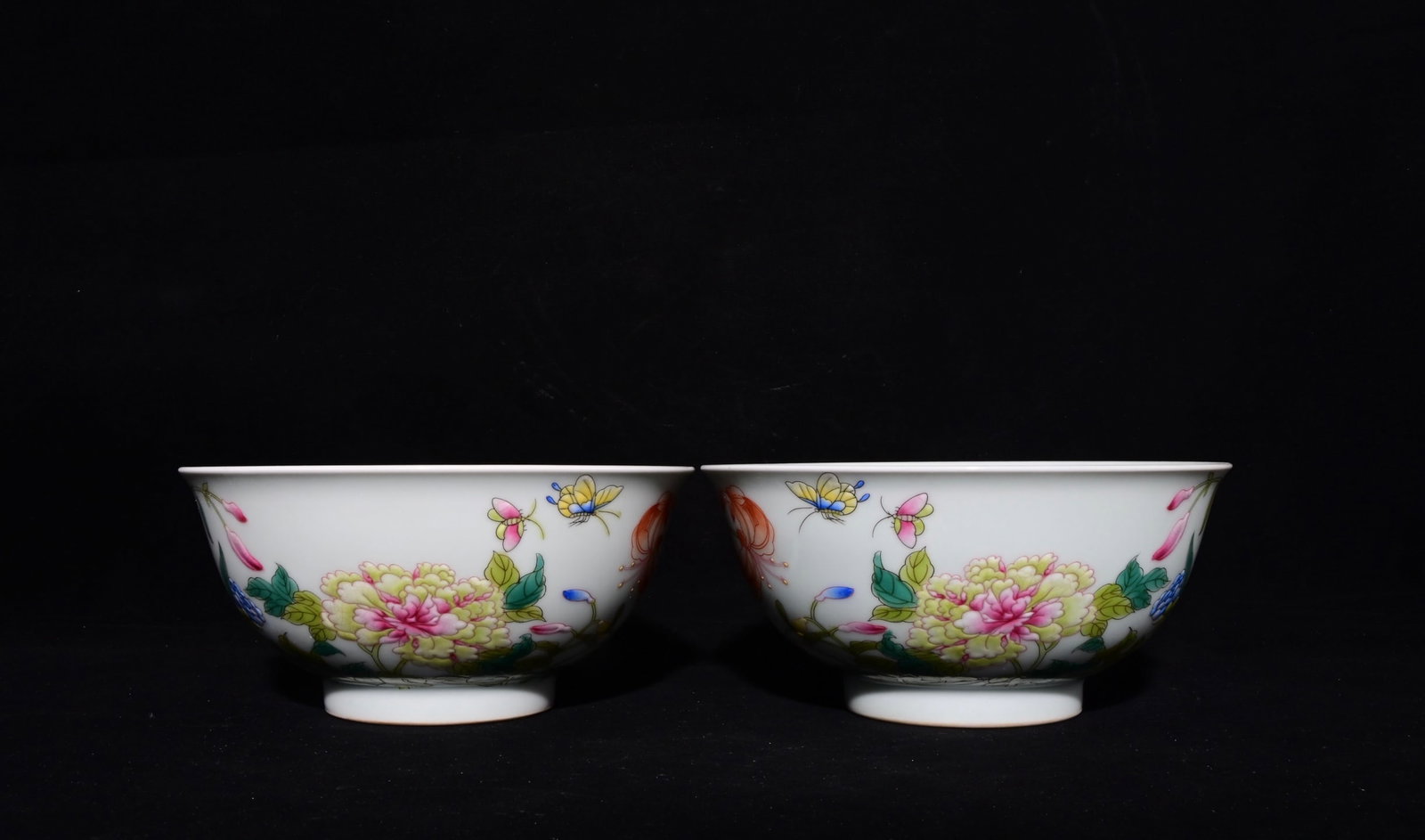 A Pair of Exquisite Famille-Rose Flower and Butterfly Pattern with poem Bowls,: A Pair of Exquisite Famille-Rose Flower and Butterfly Pattern with poem Bowls,Qing Dynasty, China,Yongzheng Four-character Mark,Size:2.8inx6.1in