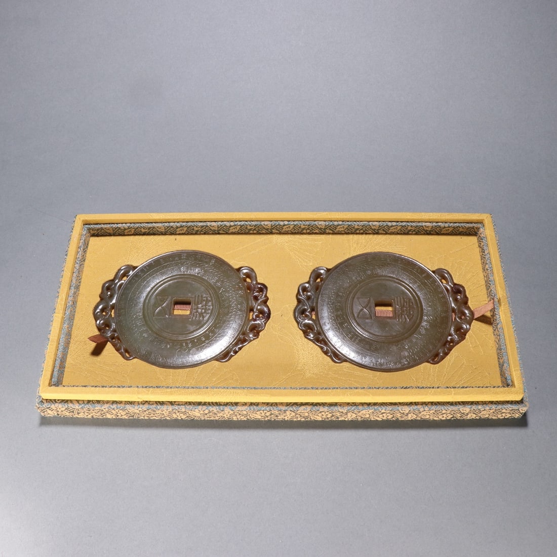A Pair of Exquisite White Jade Auspicious Cloud Pattern Pendant,With Inscriptions: A Pair of Exquisite White Jade Auspicious Cloud Pattern Pendant,With Inscriptions,Han Dynasty,China,Size:5inx3.9in,一对白玉祥云纹挂件,带&