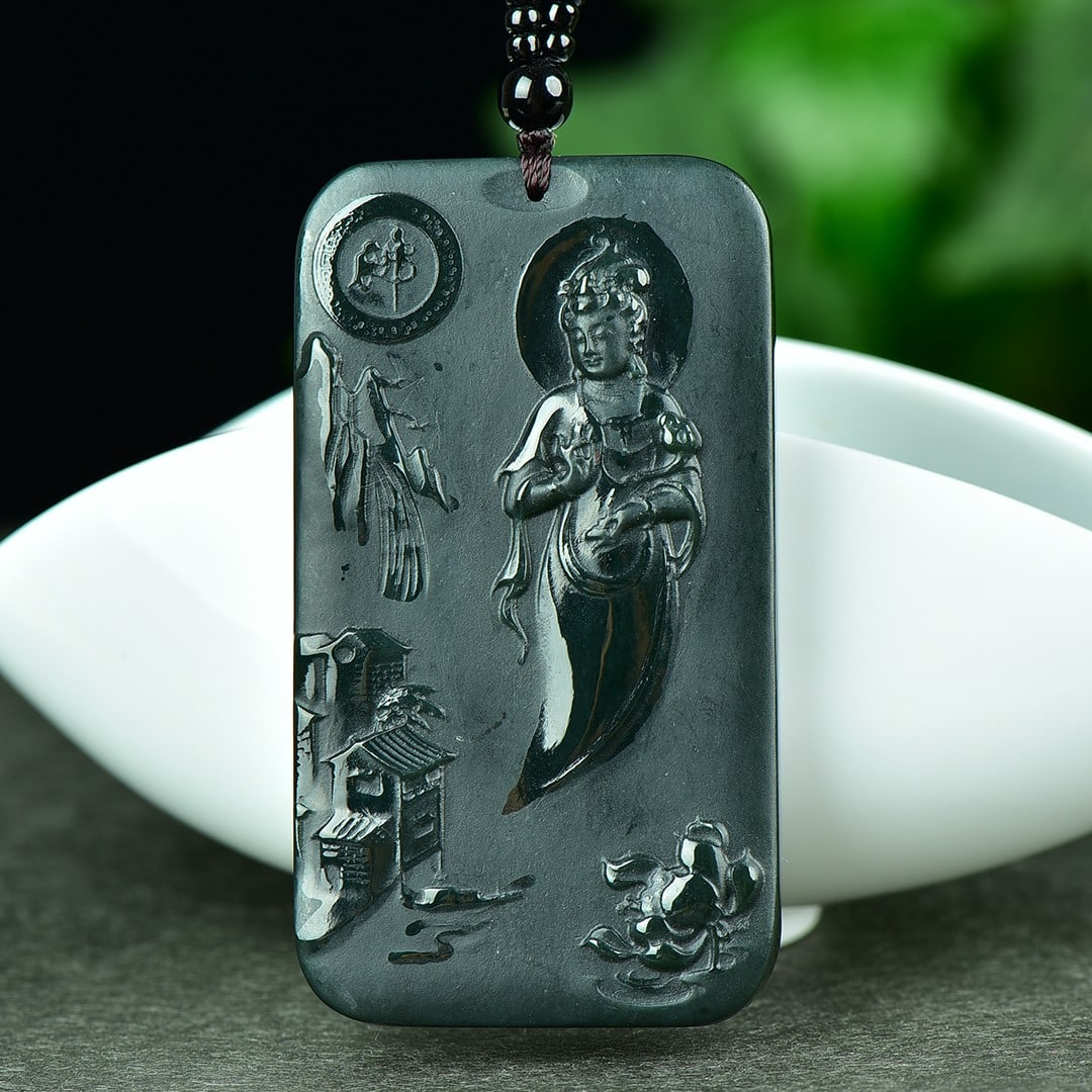 An Exquisite Sapphire Landscape and Avalokitesvara Pattern Pendant: An Exquisite Sapphire Landscape and Avalokitesvara Pattern Pendant,Size:39mmx70mm 寓意:吉祥 普度众生 保平安