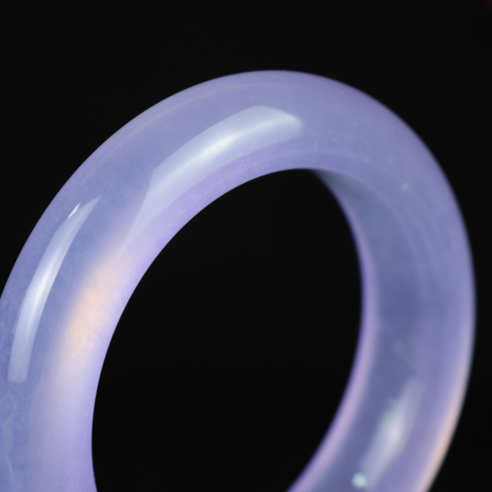 An Exquisite Jadeite Bracelets - 3