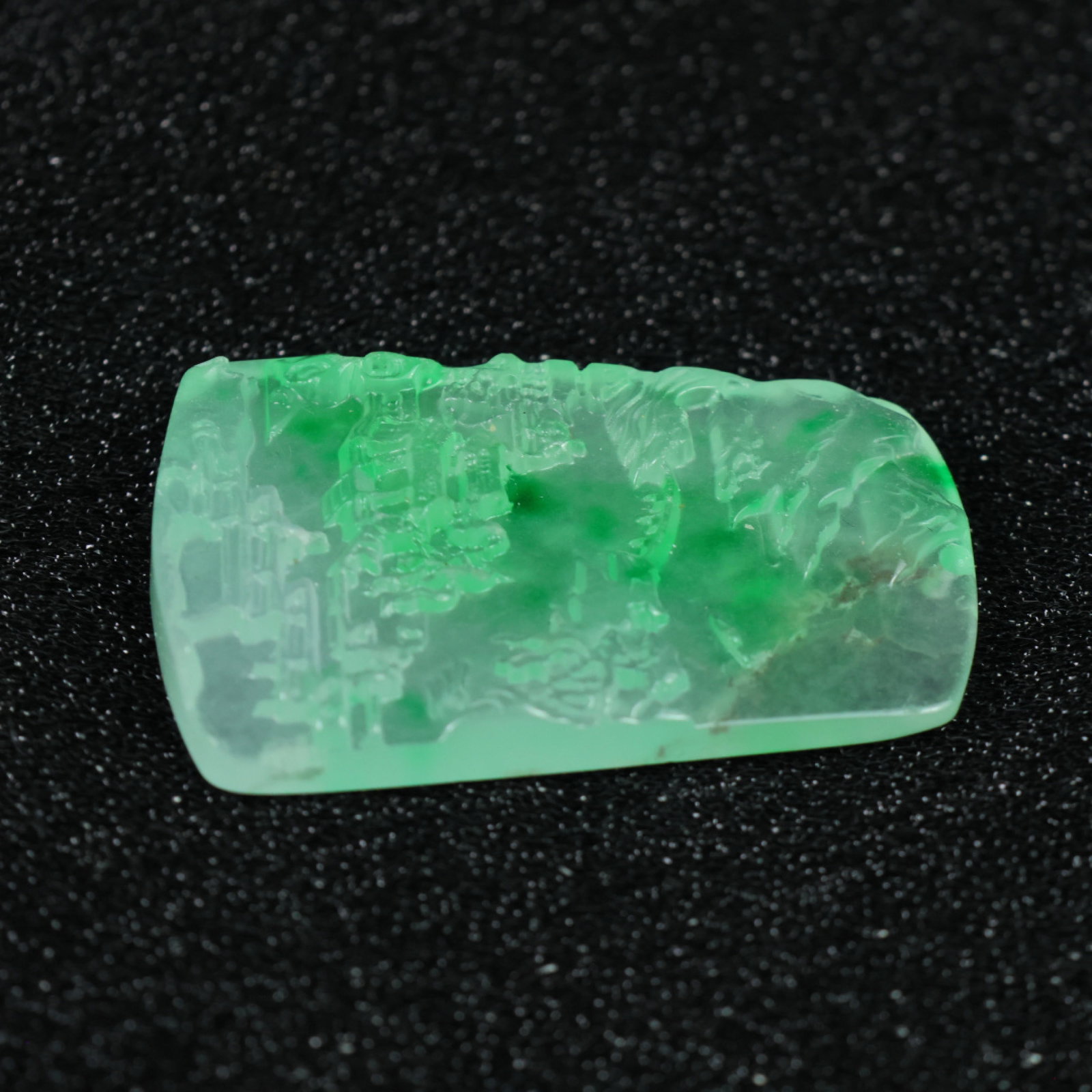 An Exquisite Jadeite Landscape Pattern Pendant - 6
