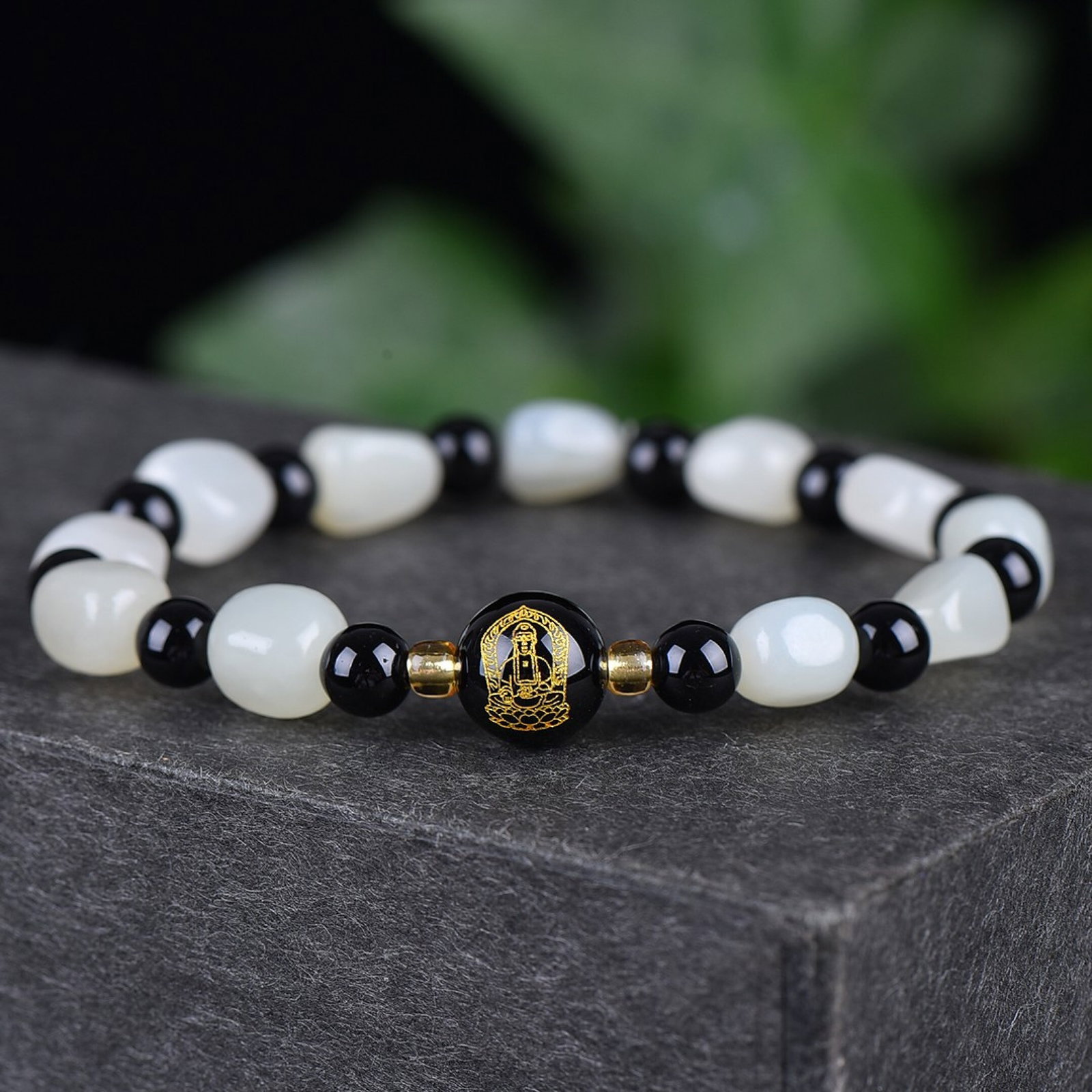 An Exquisite White Jade Bracelets - 8