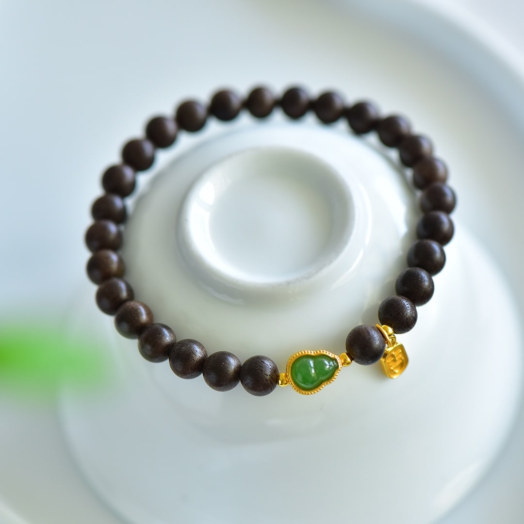 An Exquisite Eaglewood Jasper Bracelets - 2