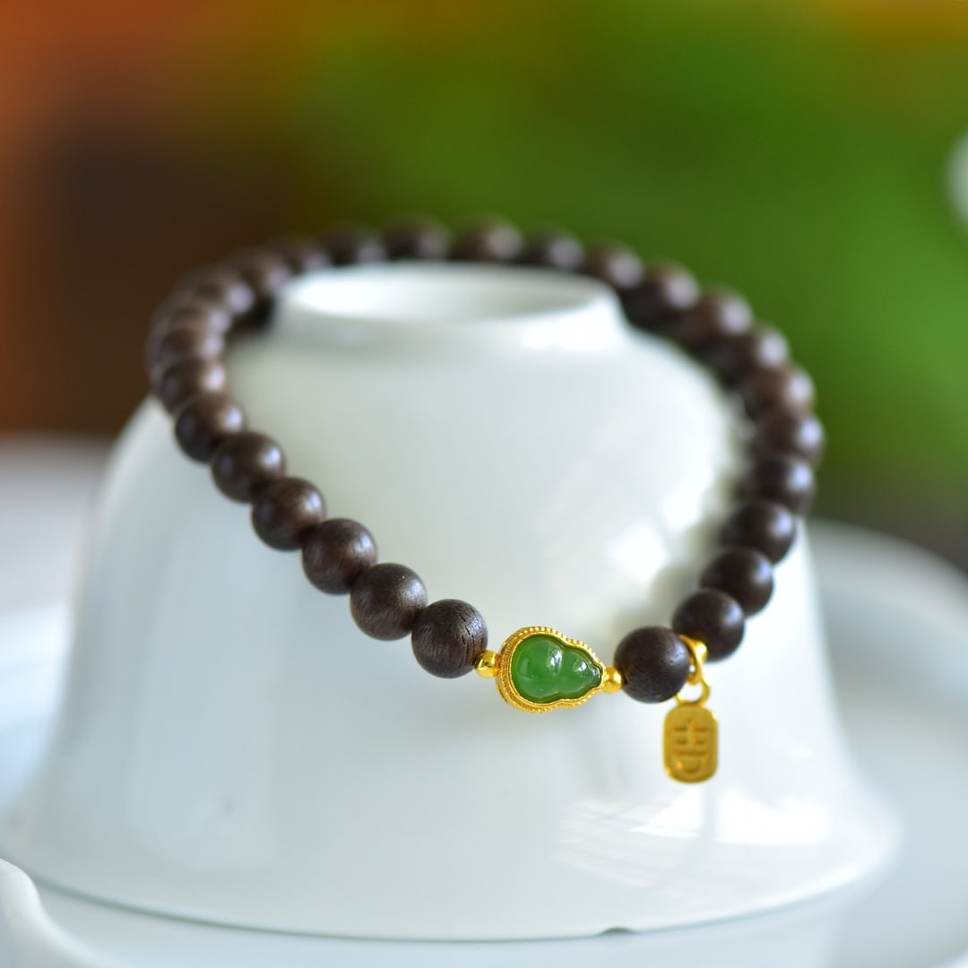 An Exquisite Eaglewood Jasper Bracelets - 3
