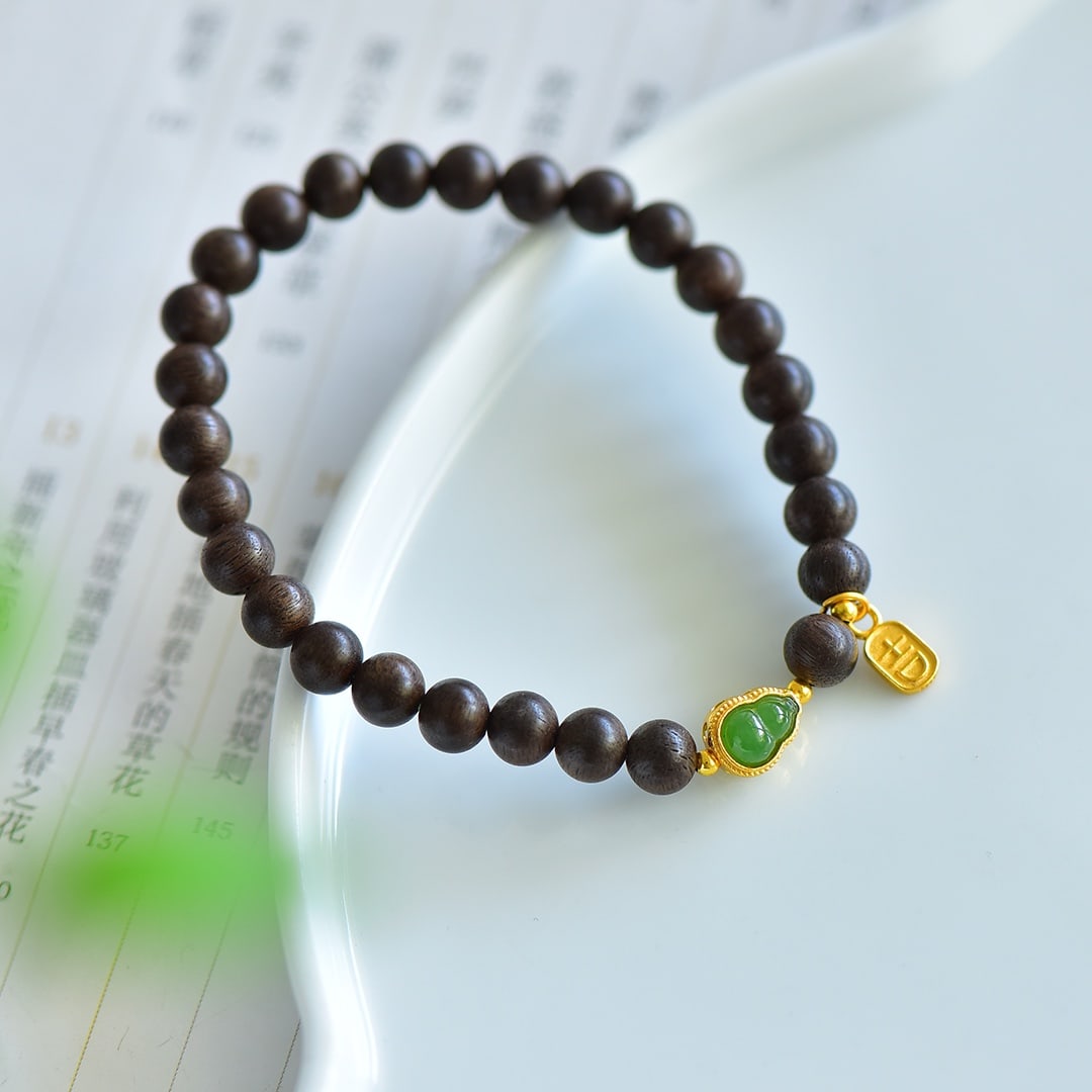 An Exquisite Eaglewood Jasper Bracelets - 4