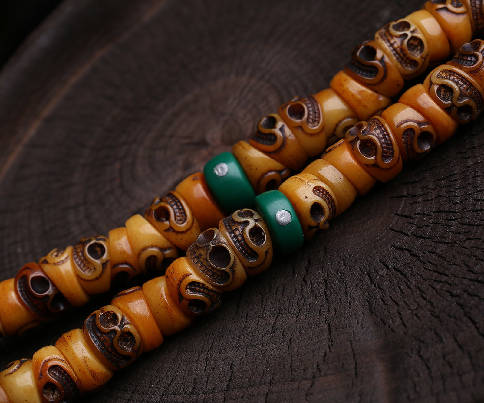 An Exquisite Bracelets - 2