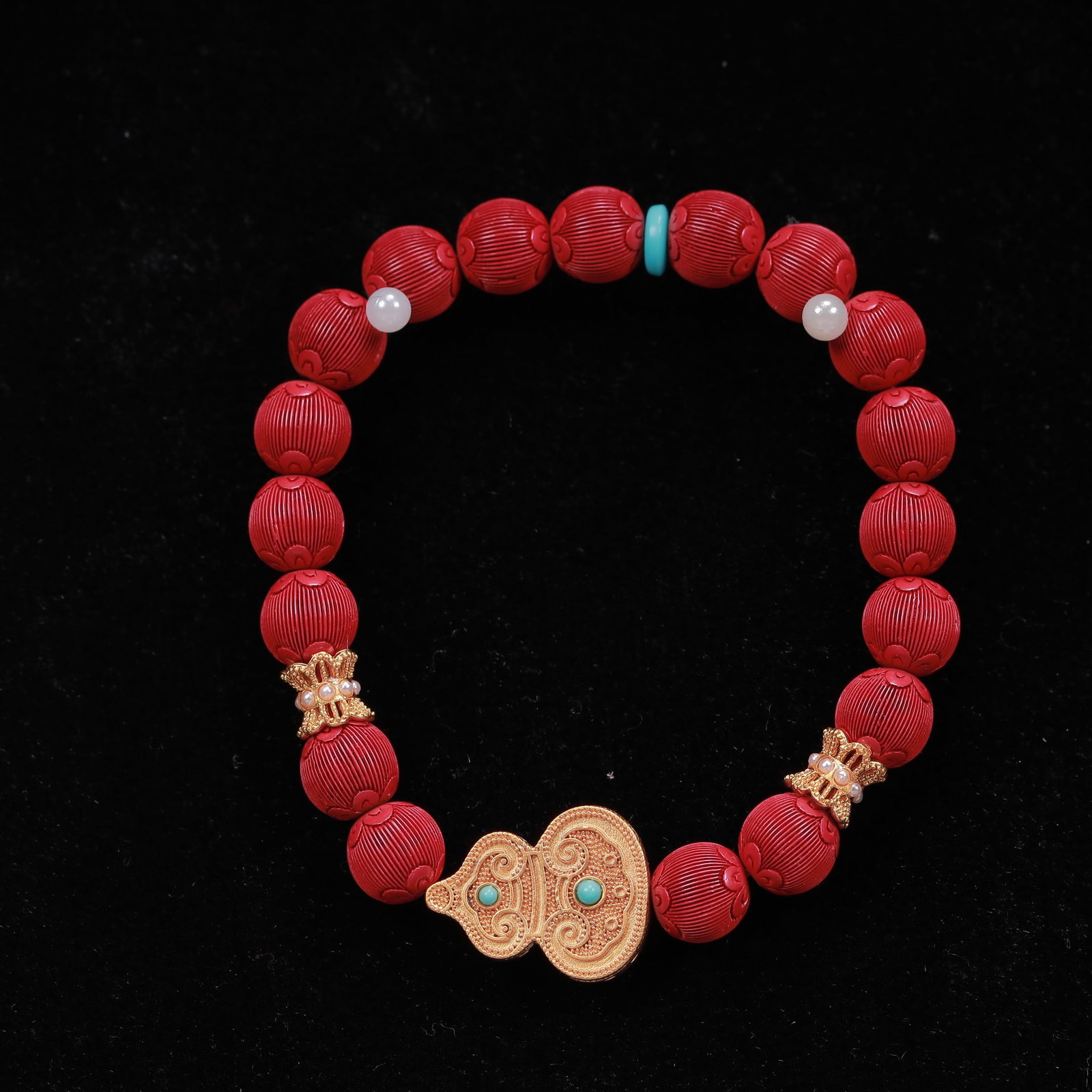 An Exquisite Cinnabar Bracelets: An Exquisite Cinnabar Bracelets,Size:3.2in*18,Weight:24g 朱砂手串