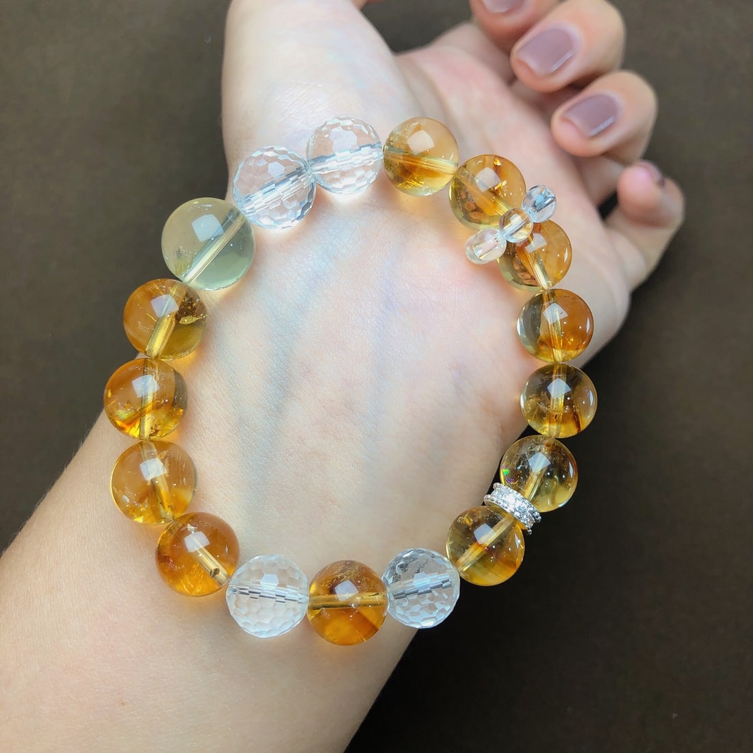 An Exquisite Crystal Bracelets - 3