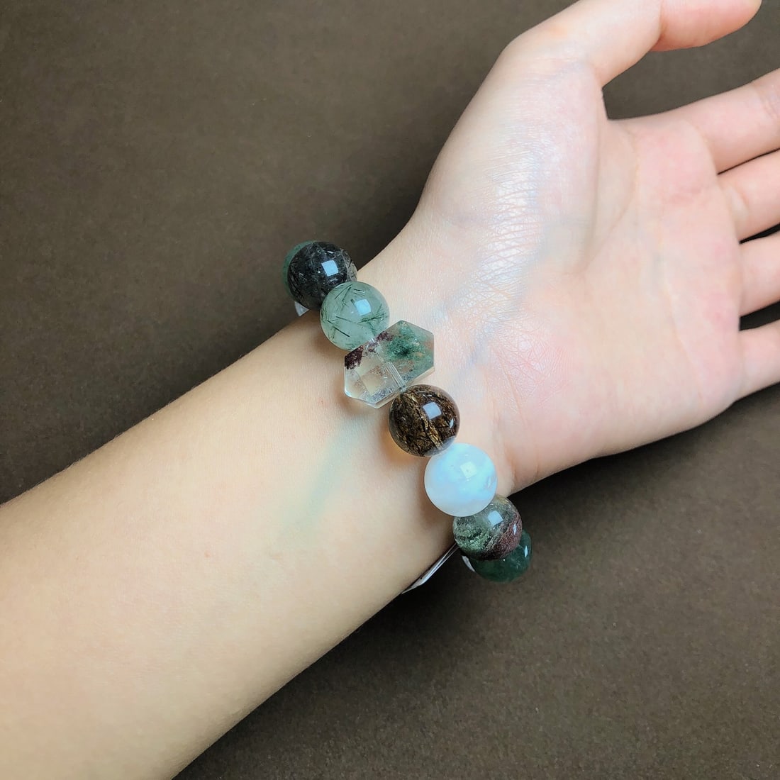 An Exquisite Crystal Bracelets - 6
