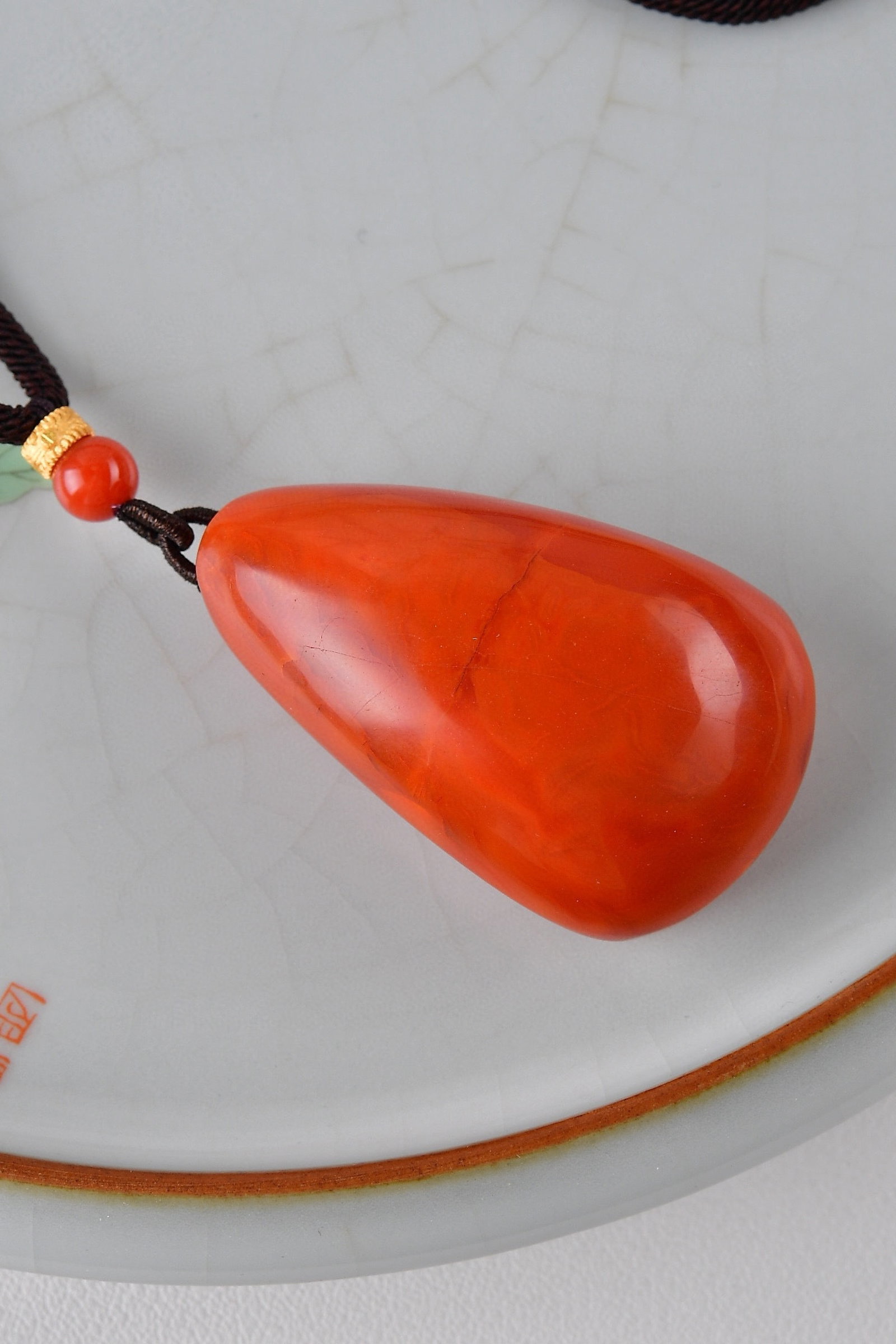An Exquisite Agate Pendant - 2