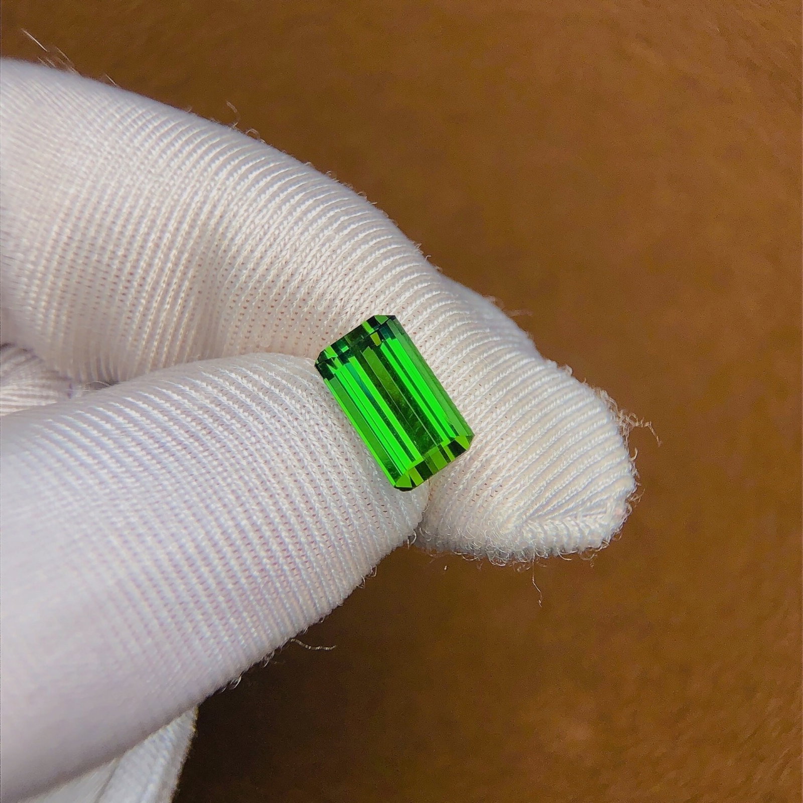 1.85Ctw Natural Tourmaline Loose: 1.85Ctw Natural Tourmaline Loose,Size:9.1mmx5.2mmx3.8mm 1.85Ctw天然碧玺裸石