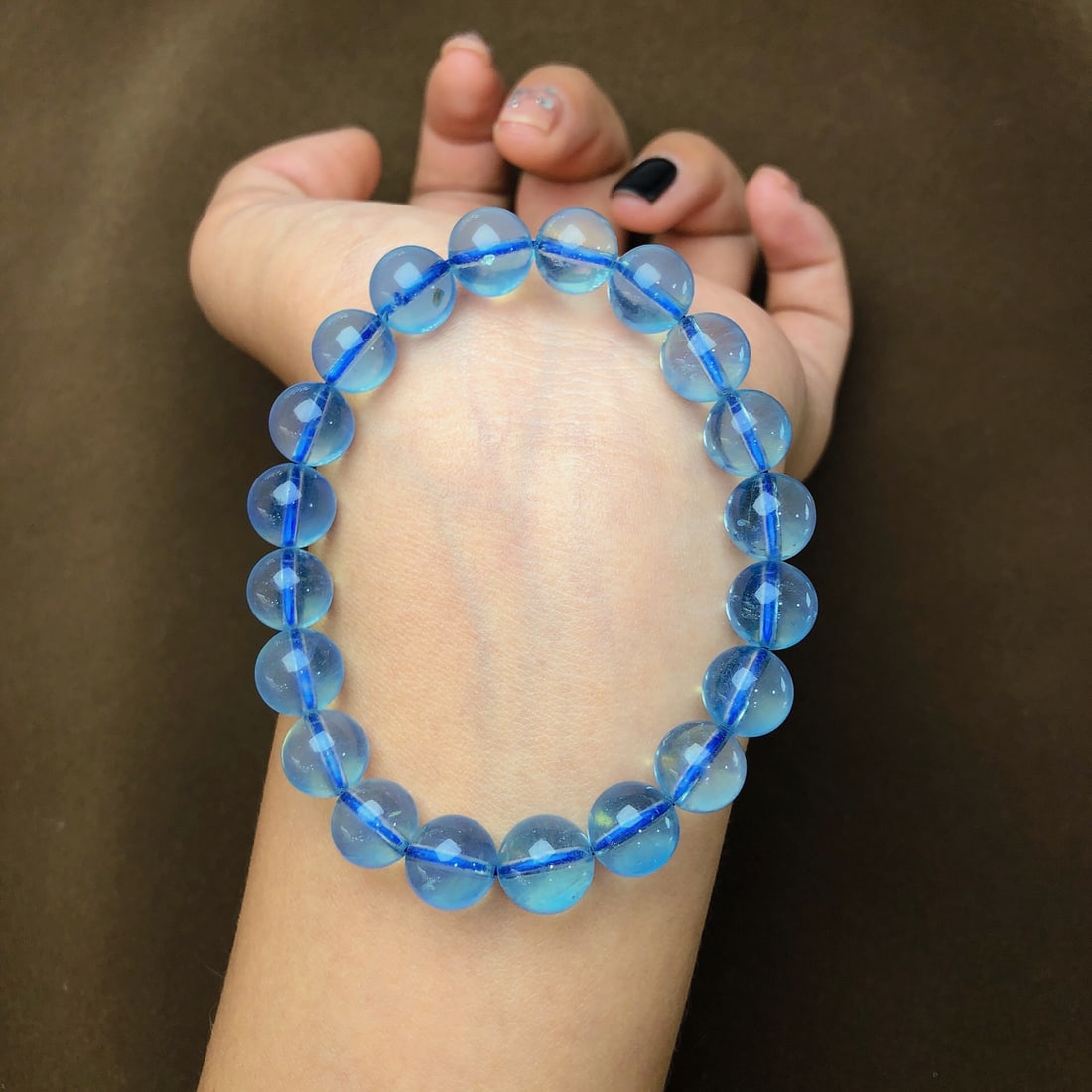 An Exquisite Aquamarine Bracelets: An Exquisite Aquamarine Bracelets,Size:9.6mm,Weight:24.9g 海蓝宝手串