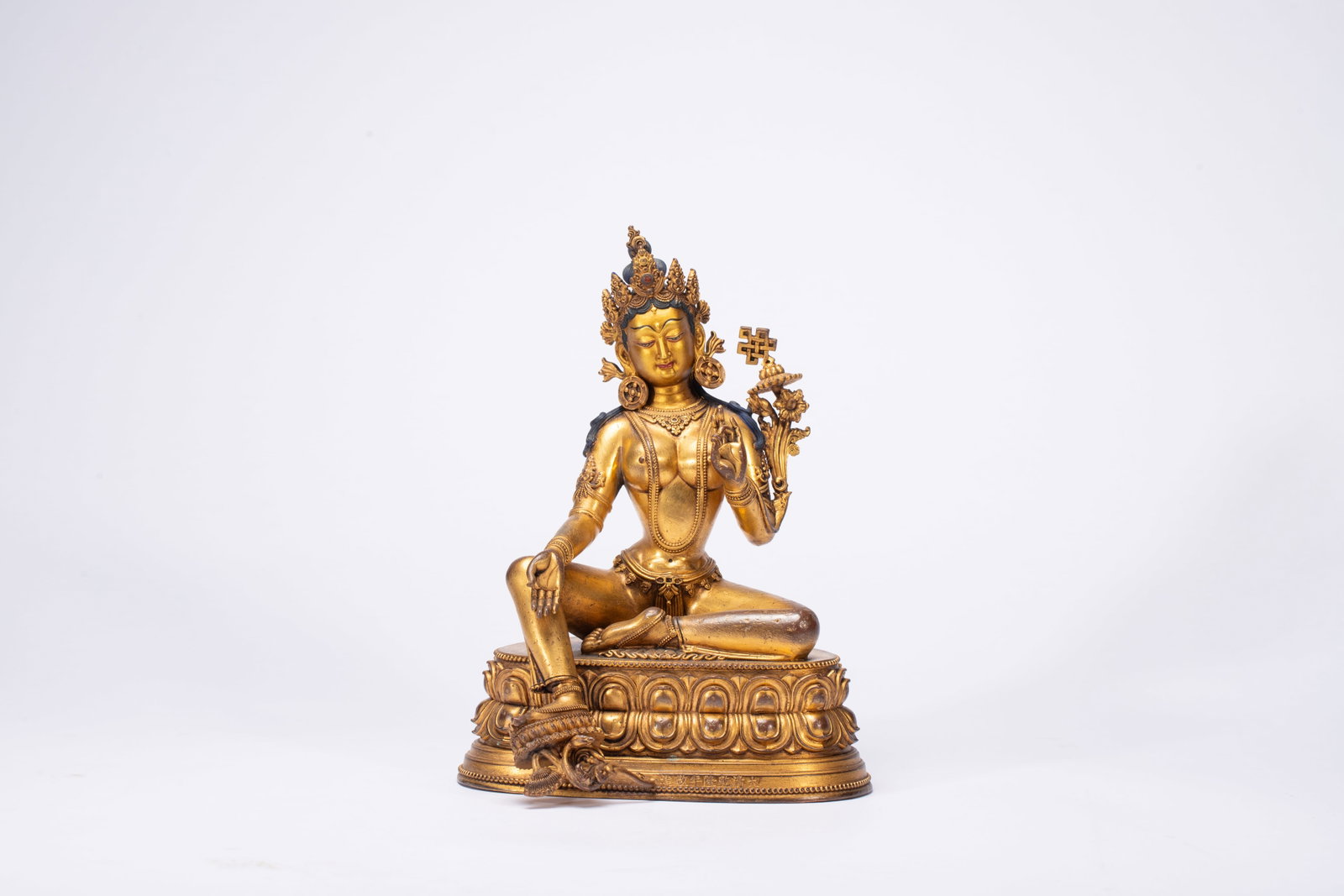 A Solemn Gilt Bronze Statue of Tara: A Solemn Gilt Bronze Statue of Tara