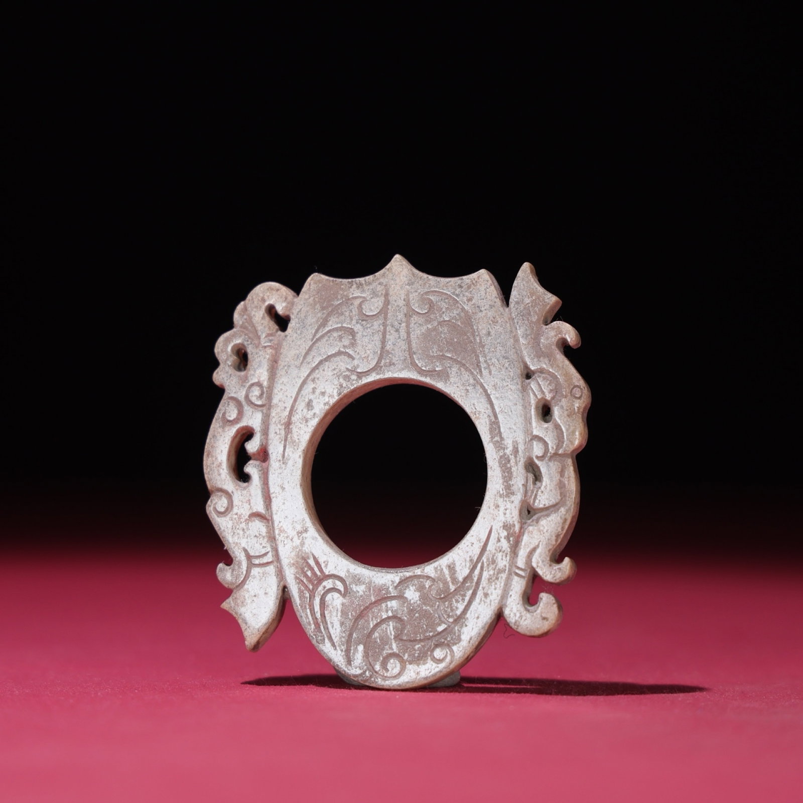 White Jade Dragon Pattern Pendant - 3