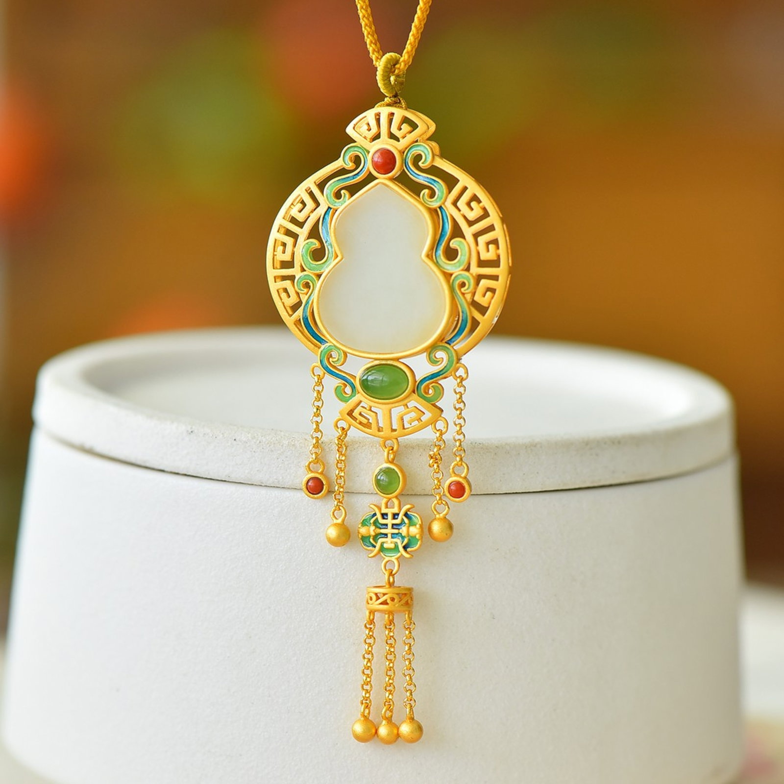 An Exquisite Sterling Silver-Gold Plated Inlaid White Jade Pendant: An Exquisite Sterling Silver-Gold Plated Inlaid White Jade Pendant