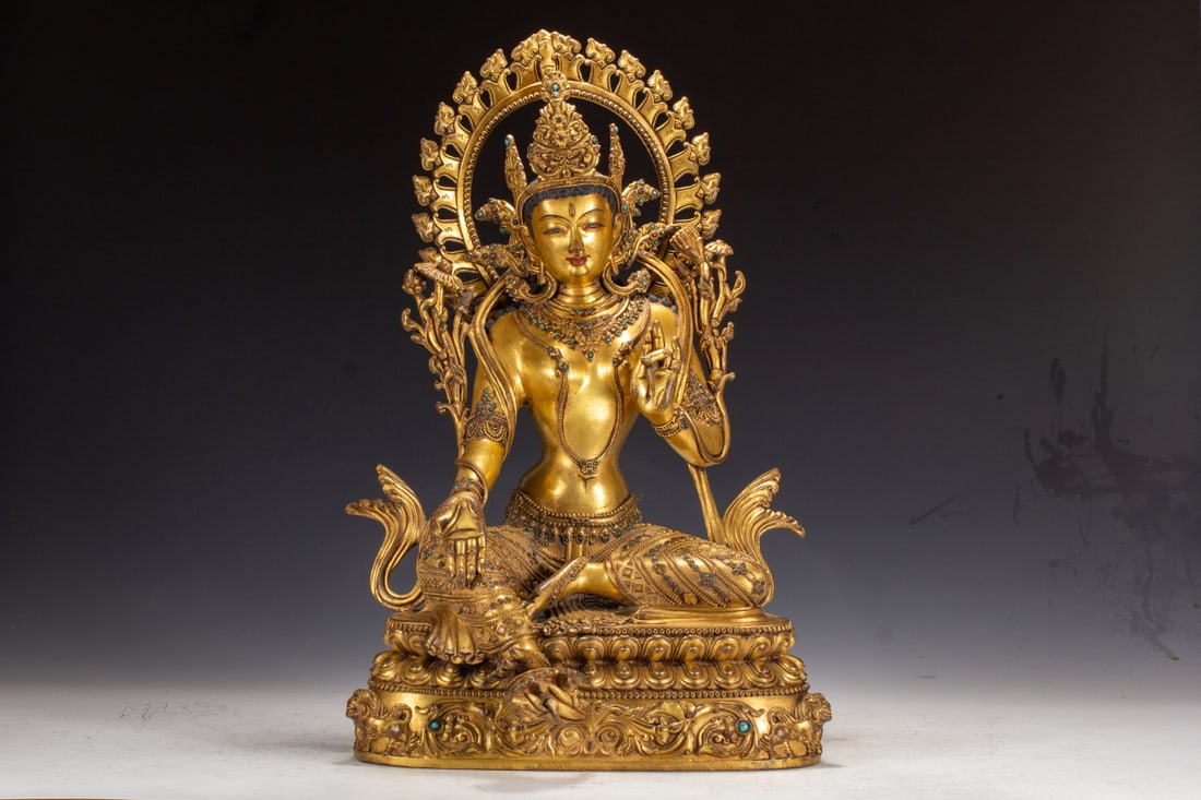 A Solemn Gilt Bronze Statue of Tara,Inlaid Gems: A Solemn Gilt Bronze Statue of Tara,Inlaid Gems
