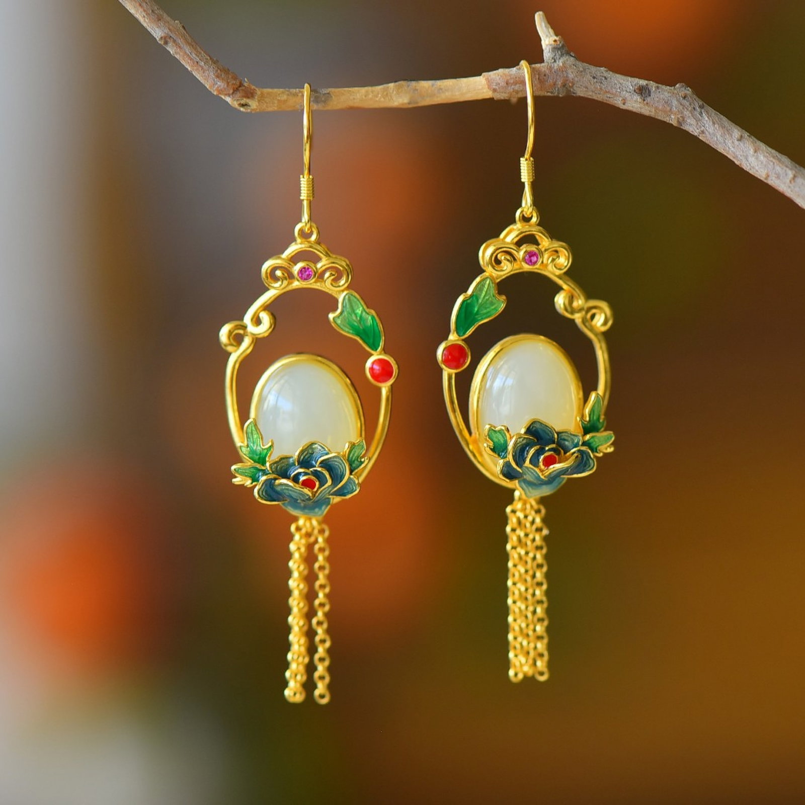 A Pair of Exquisite Sterling Silver-Gold Plated Inlaid White Jade Earrings: A Pair of Exquisite Sterling Silver-Gold Plated Inlaid White Jade Earrings