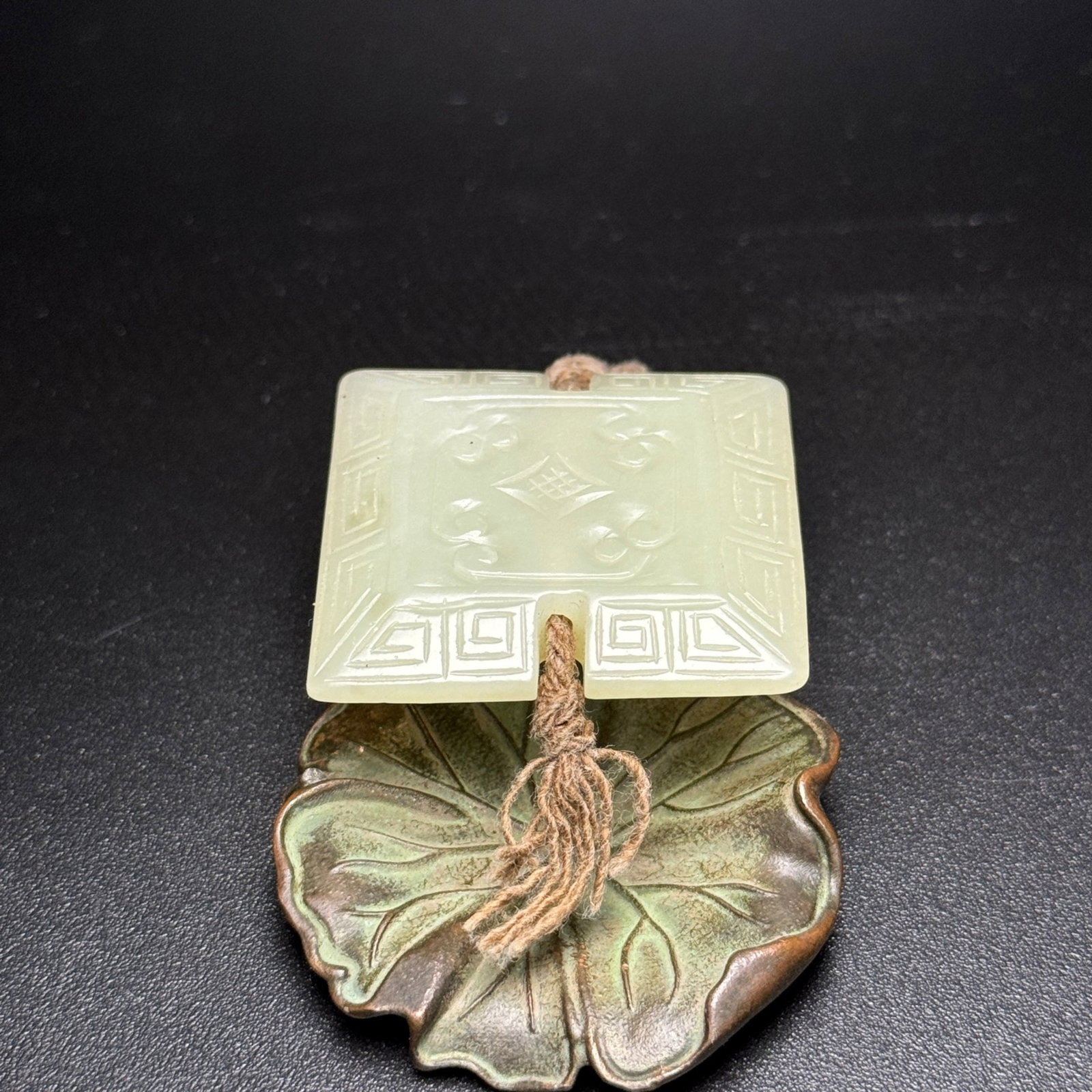 An Exquisite White Jade Auspicious Cloud Pattern Pendant - 6