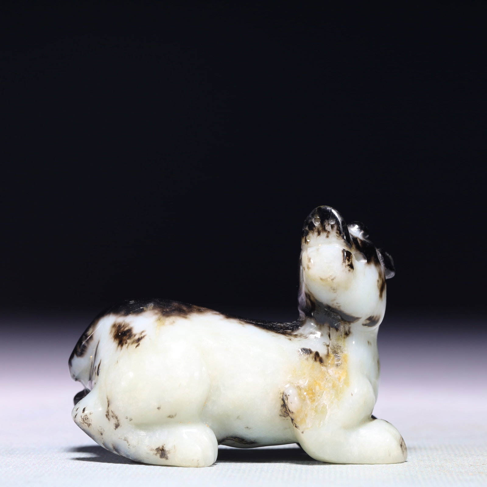 An Exquisite White Jade Unicorn Ornament