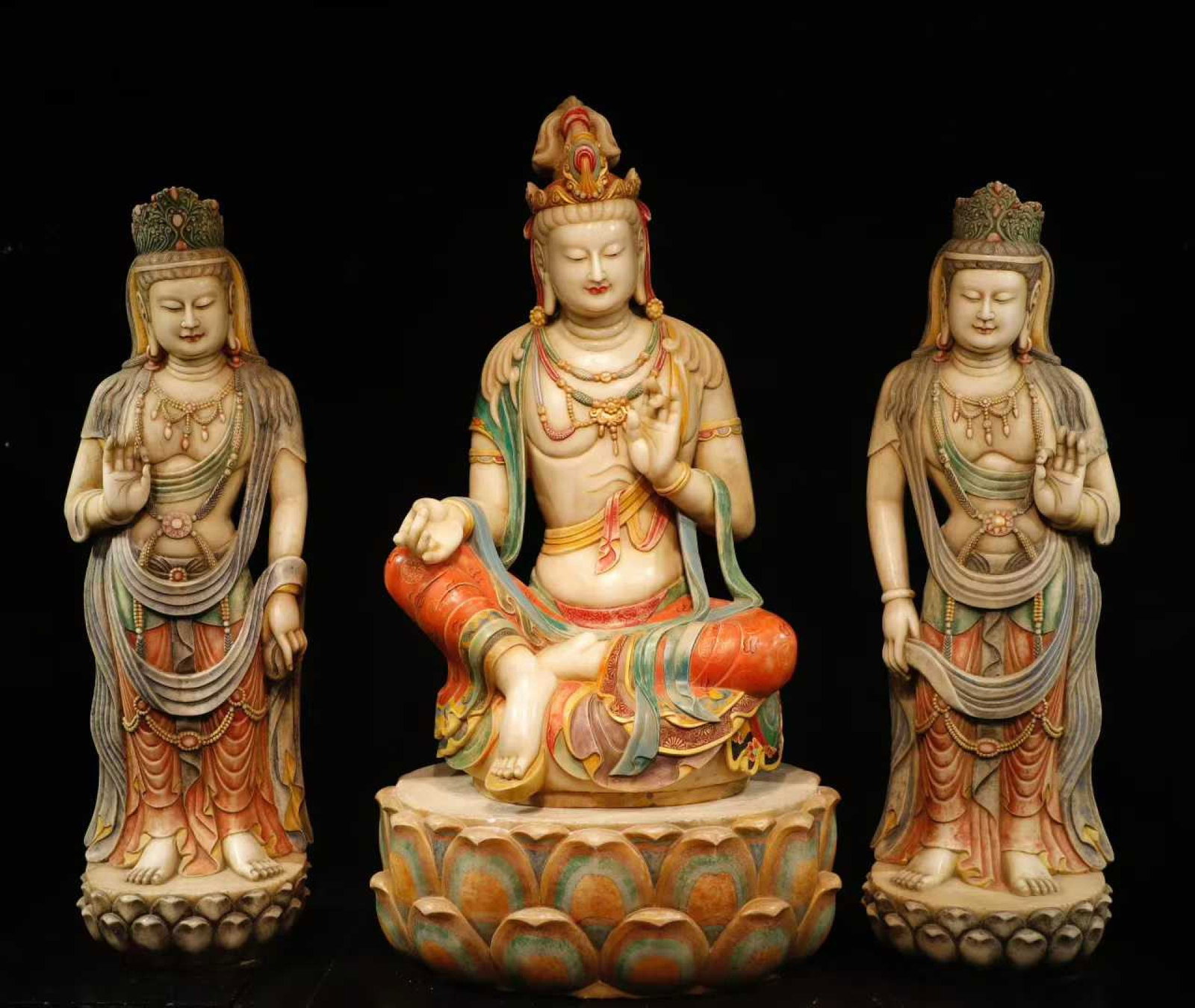 A Set of Solemn Marble Painted Color Statue of Avalokitesvara: A Set of Solemn Marble Painted Color Statue of Avalokitesvara
