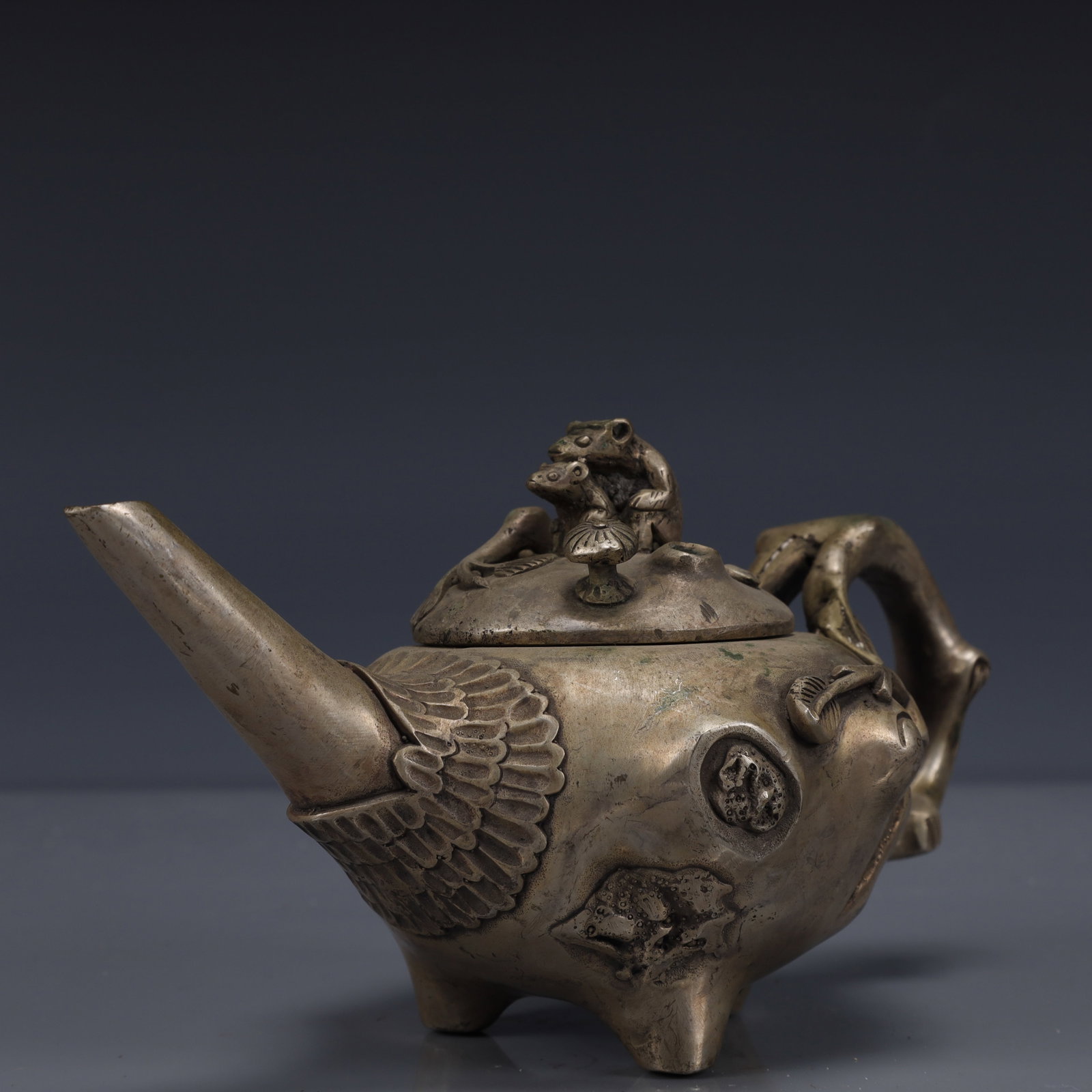 An Exquisite Silver-Plated Bronze Mouse Pattern Ewer - 6