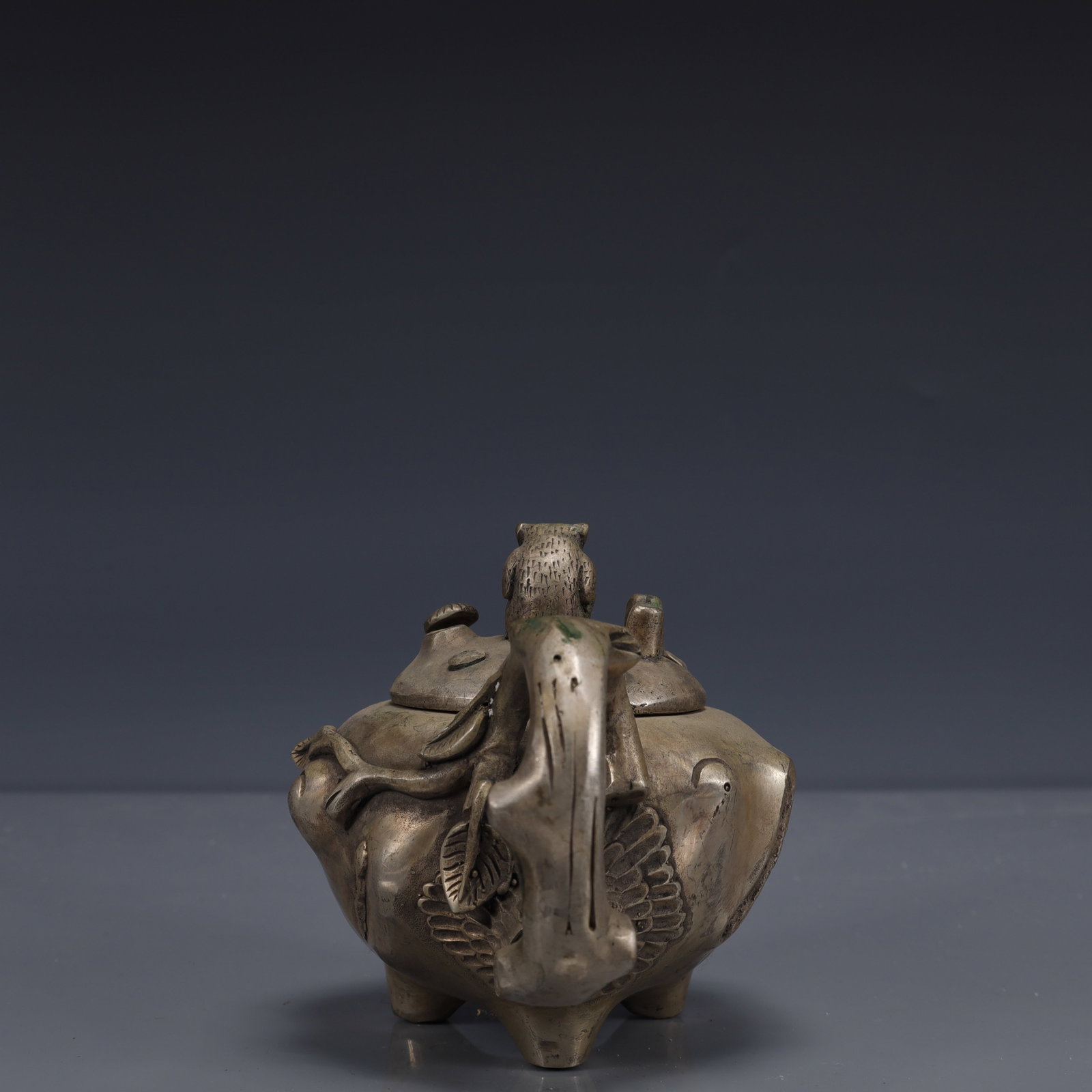 An Exquisite Silver-Plated Bronze Mouse Pattern Ewer - 9