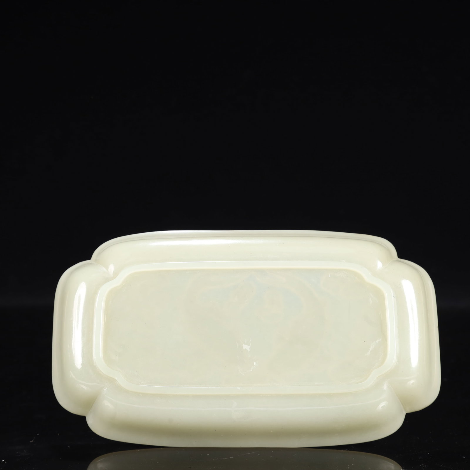 An Exquisite White Jade Fish Pattern Water Pot - 8