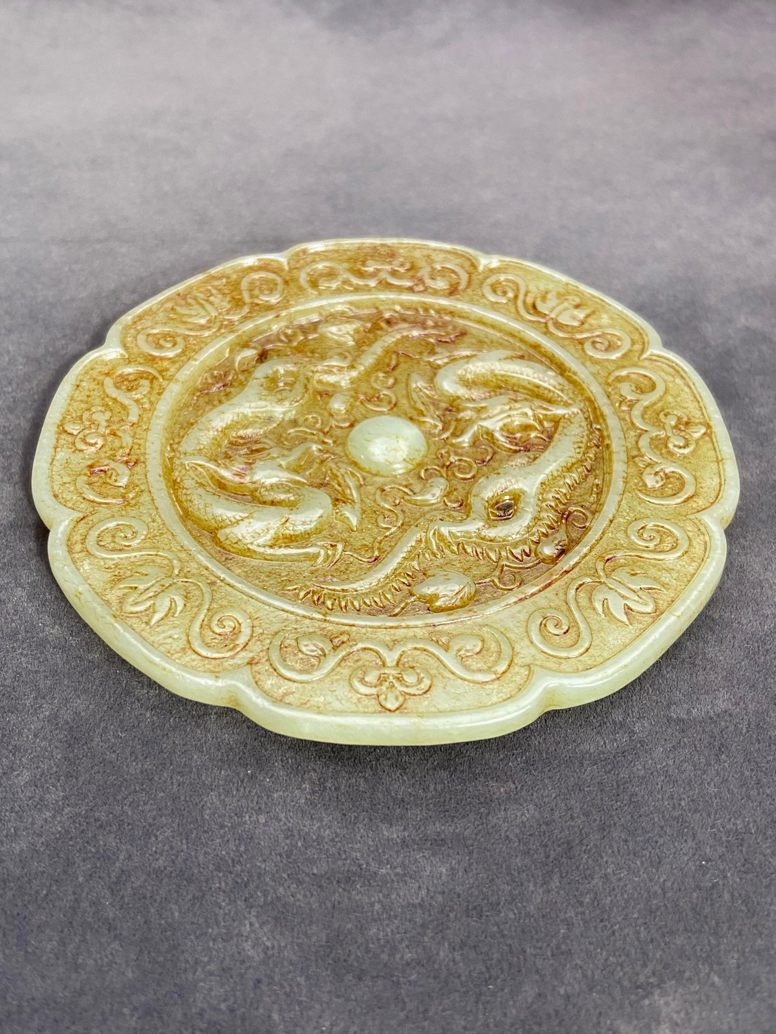 An Exquisite White Jade Dragon Pattern Mirror - 7