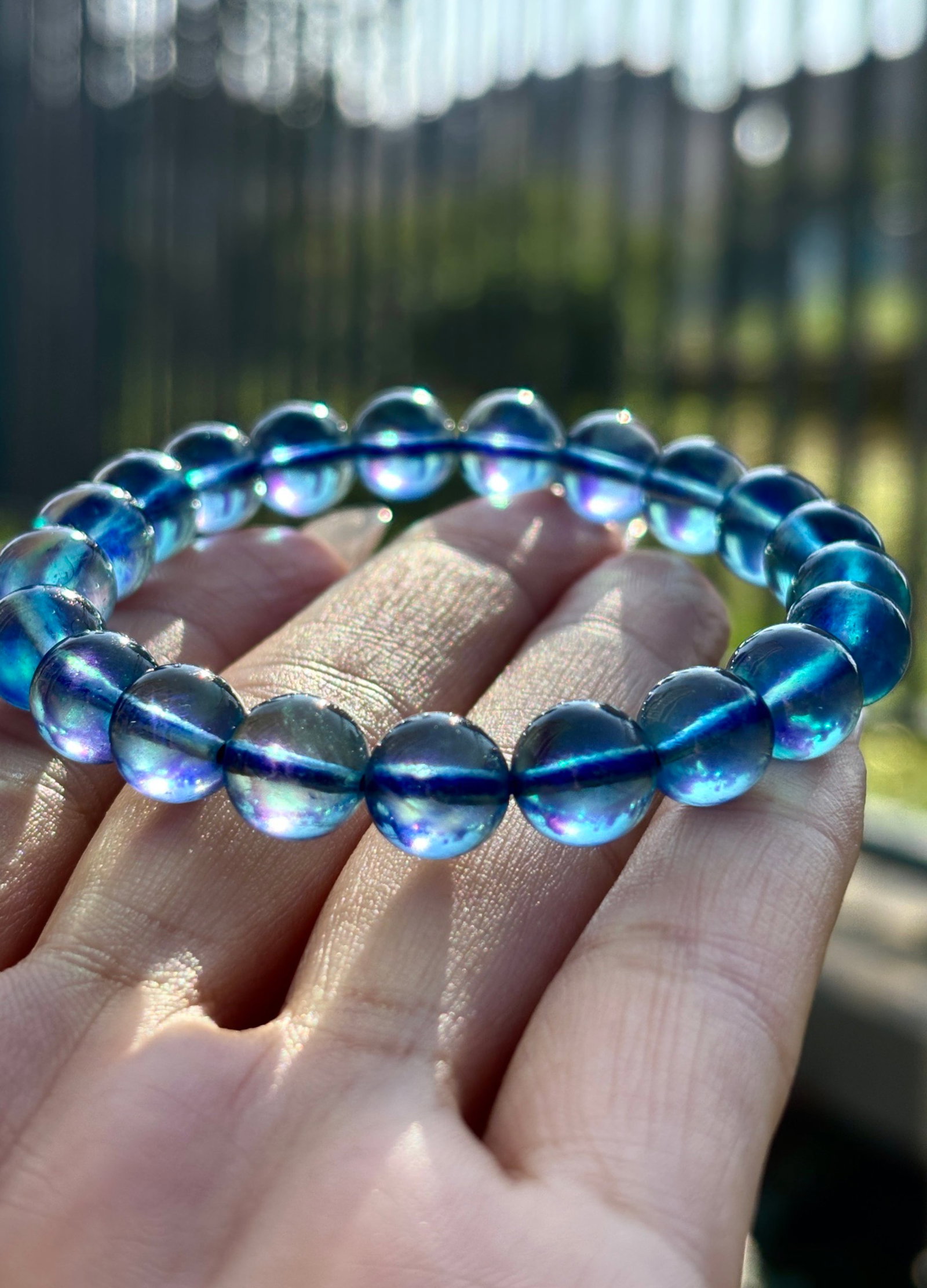 An Exquisite Aquamarine Bracelet: An Exquisite Aquamarine Bracelet