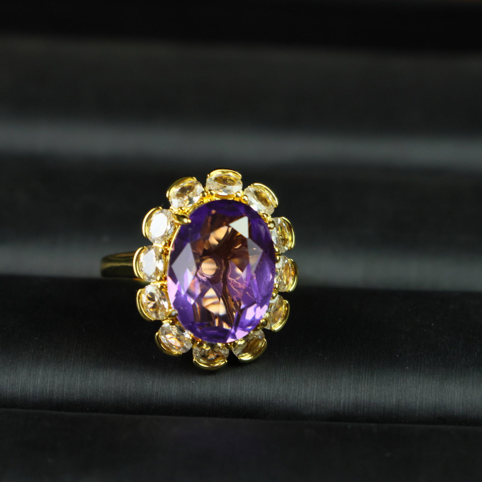 An Exquisite Ring - 8