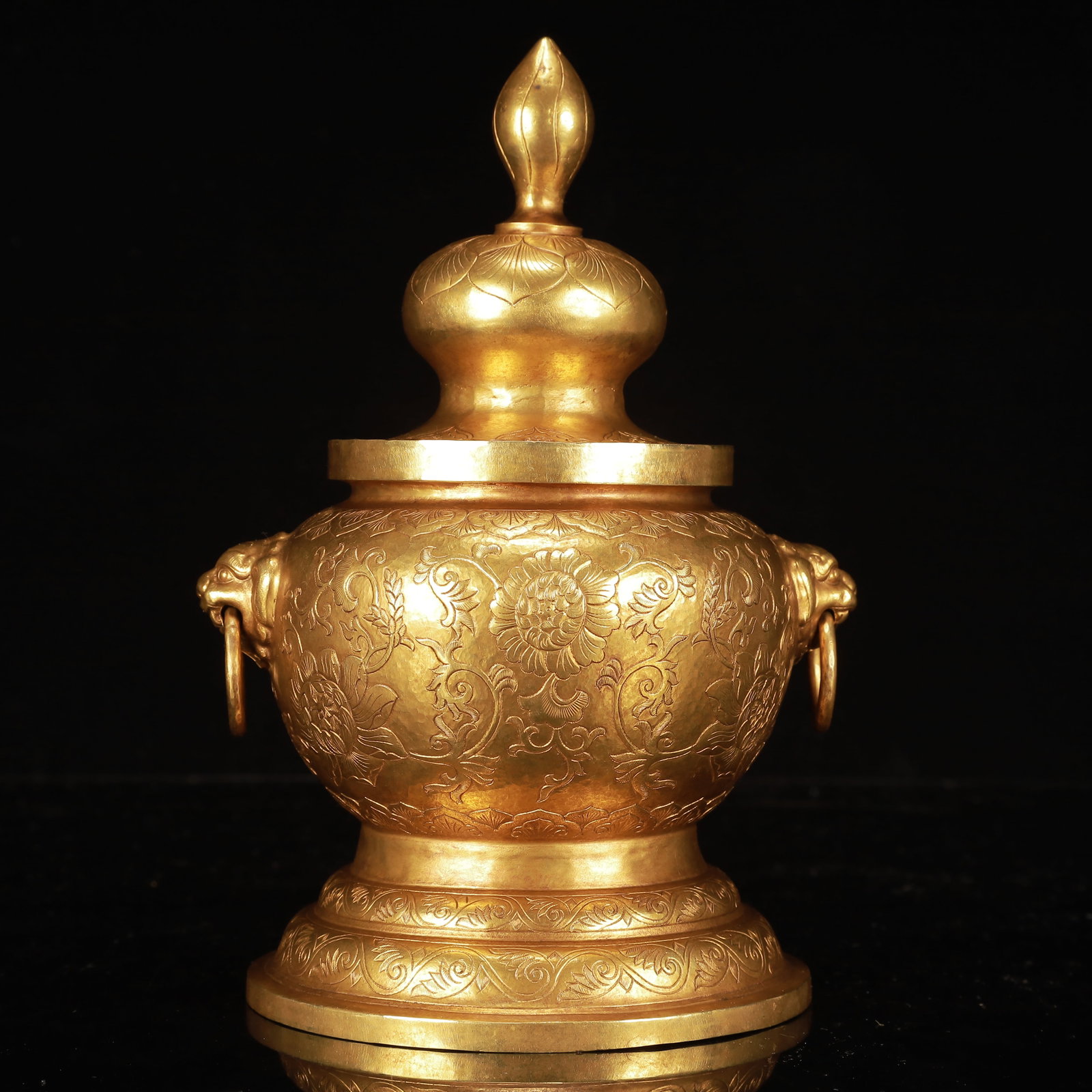 An Exquisite Gilt Bronze Flower Pattern Beast-Ears Jar with Cover: An Exquisite Gilt Bronze Flower Pattern Beast-Ears Jar with Cover
