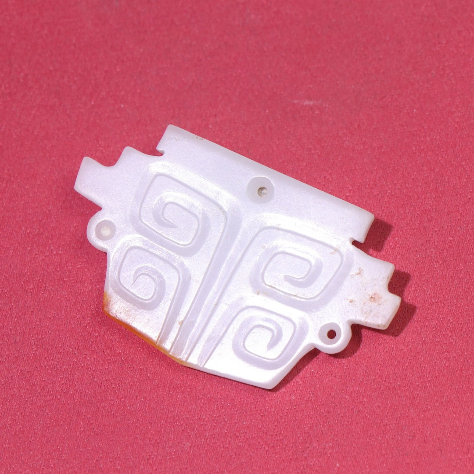 White Jade Figure-Face Pattern Pendant - 3