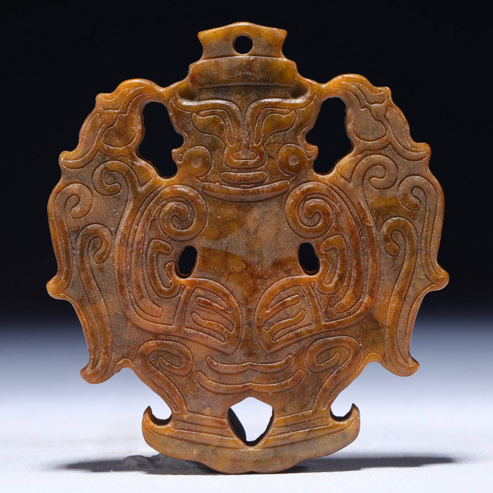 An Exquisite Archaic Jade Figure-Face Pattern Pendant: An Exquisite Archaic Jade Figure-Face Pattern Pendant