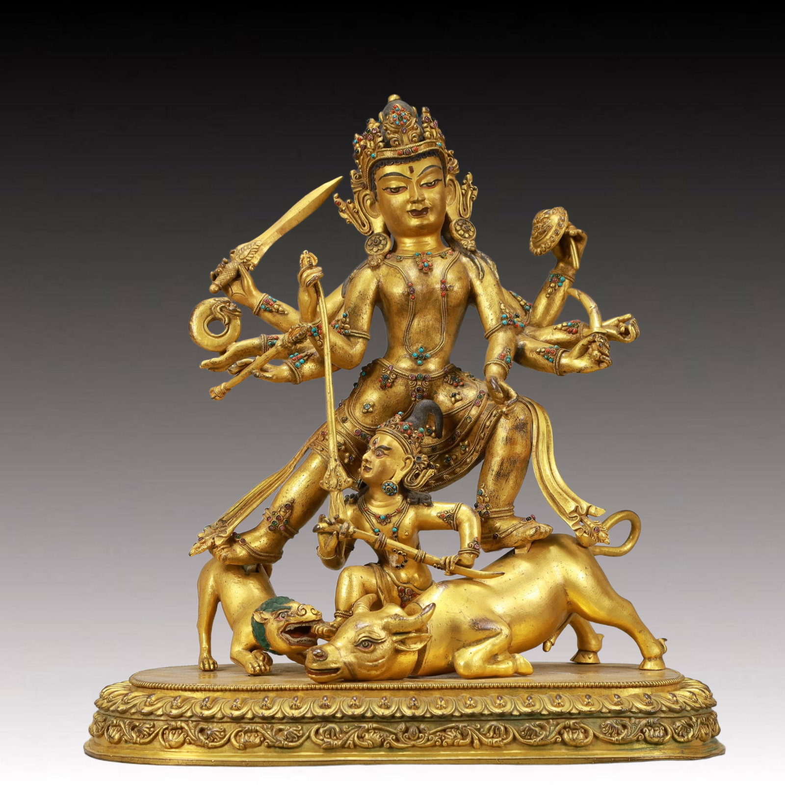 A Solemn Gilt Bronze Statue of Manjusri,Inlaid Turquoise