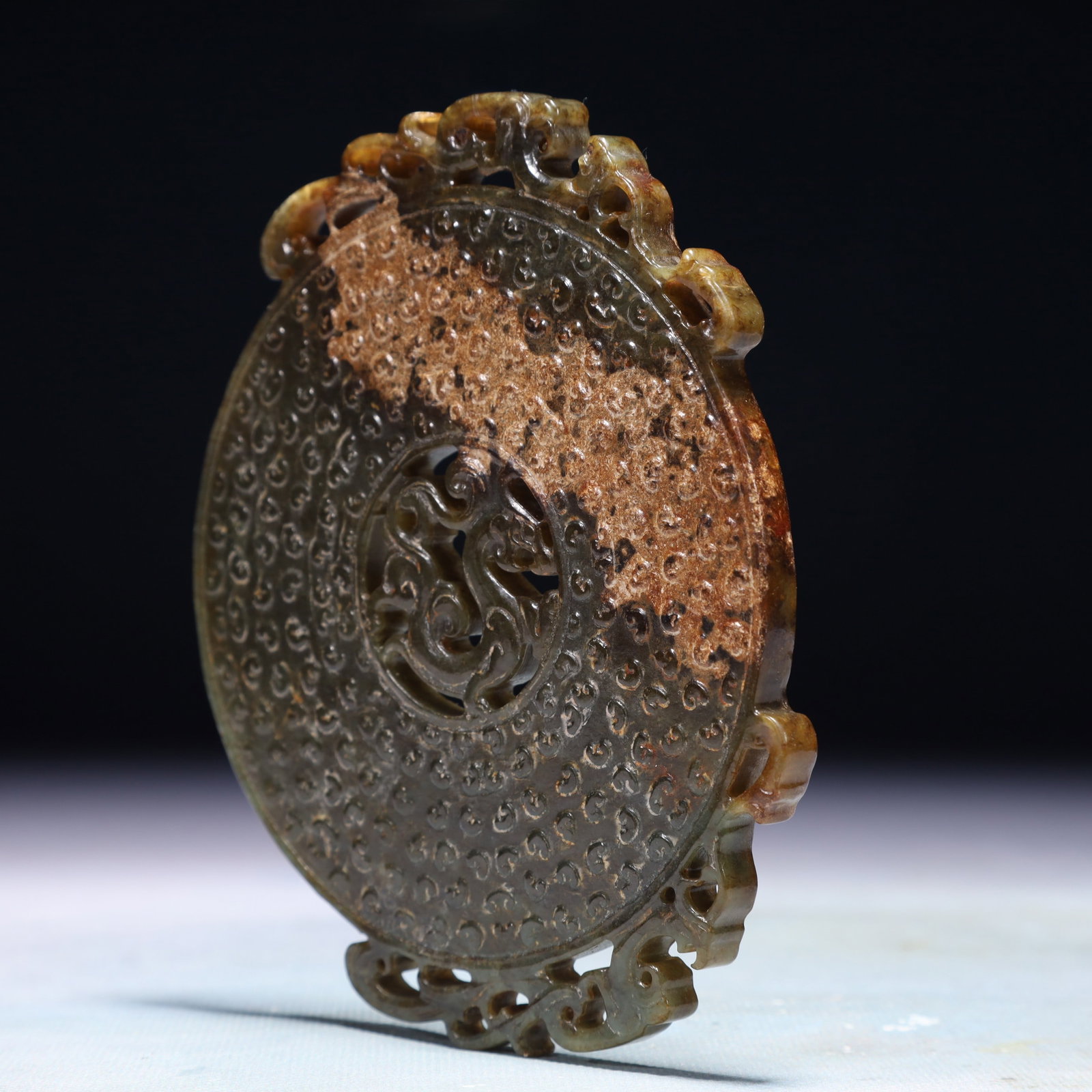 An Exquisite Jasper Auspicious Cloud Pattern Pendant - 2