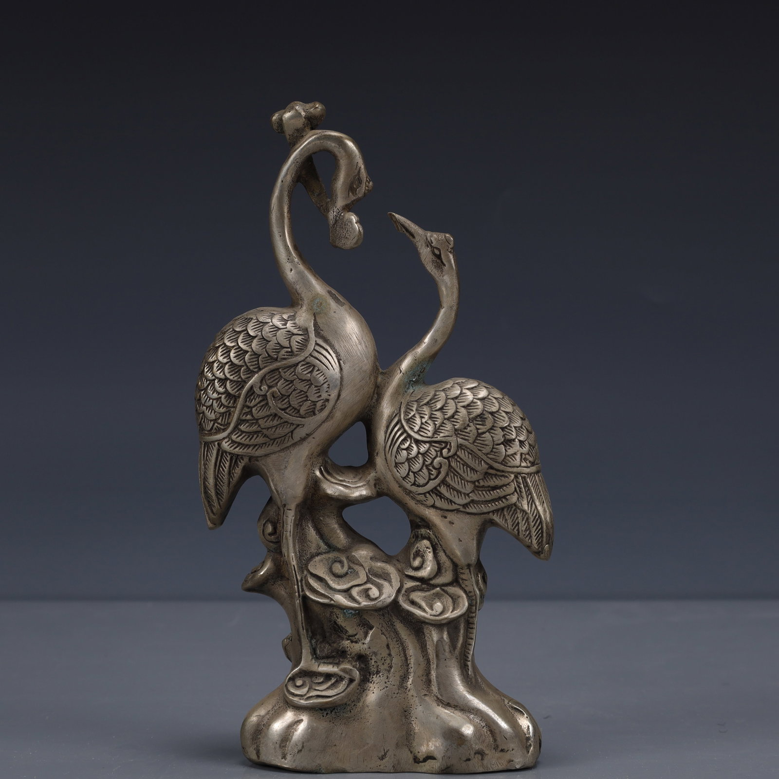 An Exquisite Silver-Plated Bronze Crane Ornament (1 of 10)