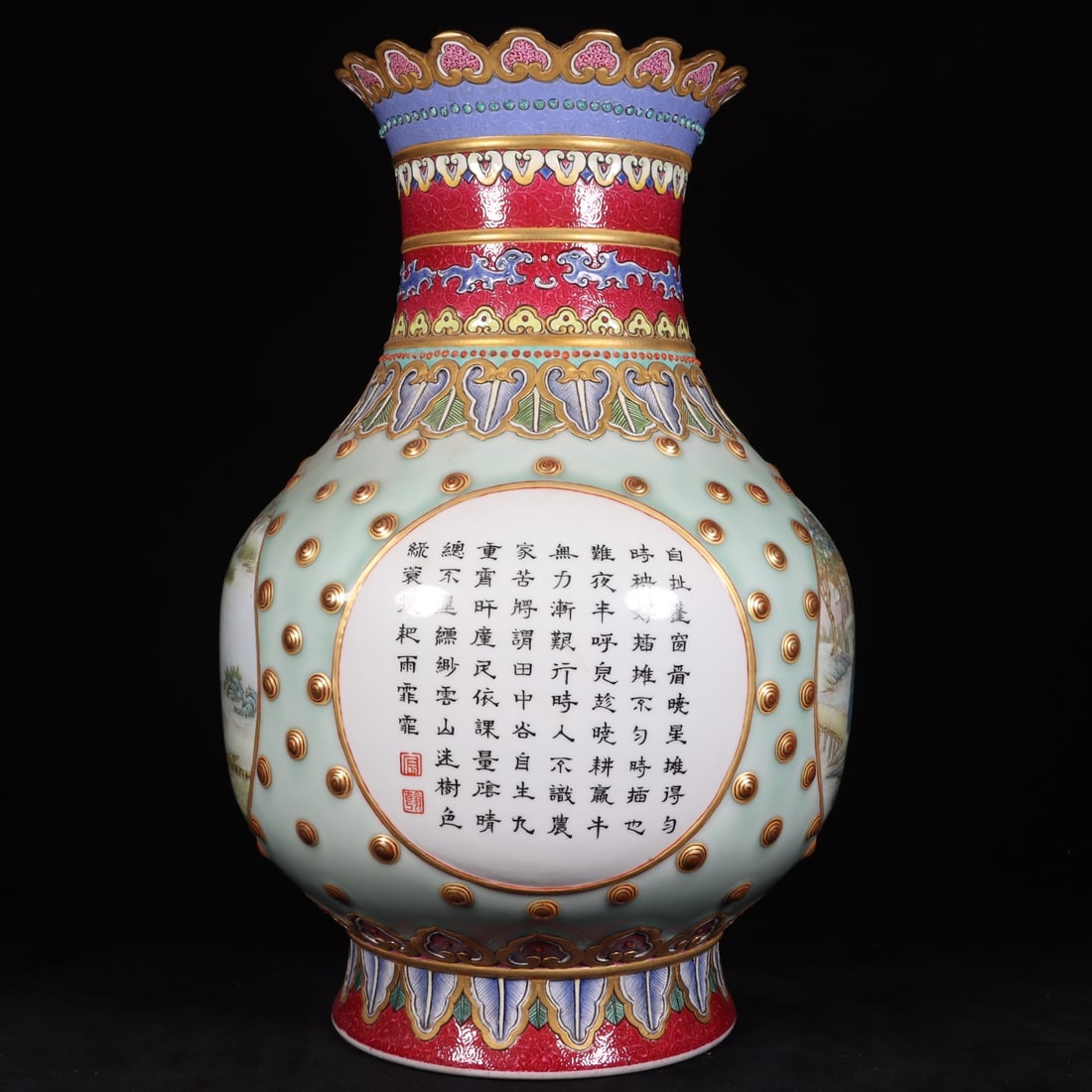 An Exquisite Enamel Figures Pattern Vase - 5