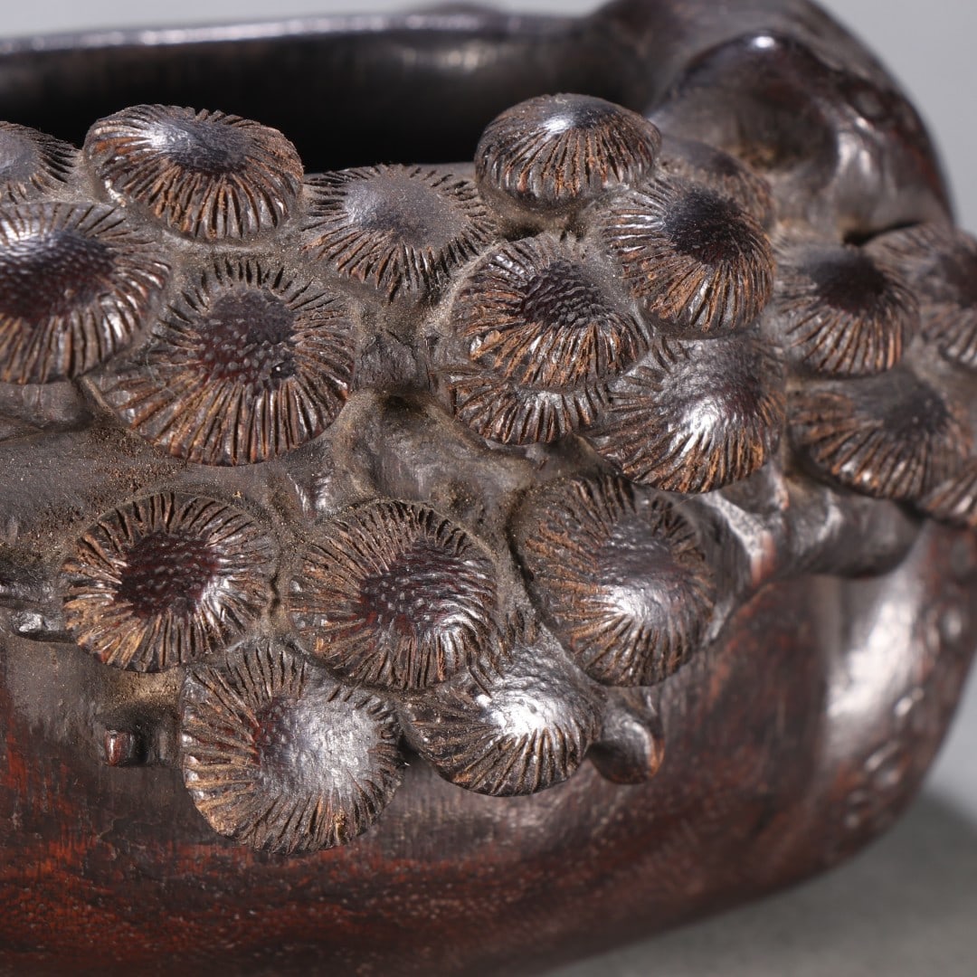 An Exquisite Eaglewood Pine Pattern Water Pot - 6