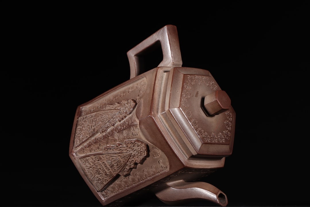 An Exquisite Zisha Flower Pattern Teapot - 7