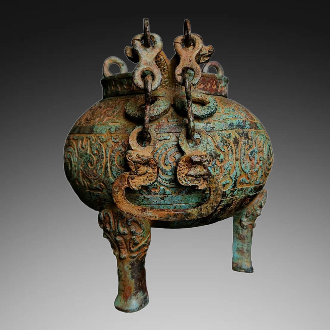 An Exquisite Bronze Tripod Ding - 2