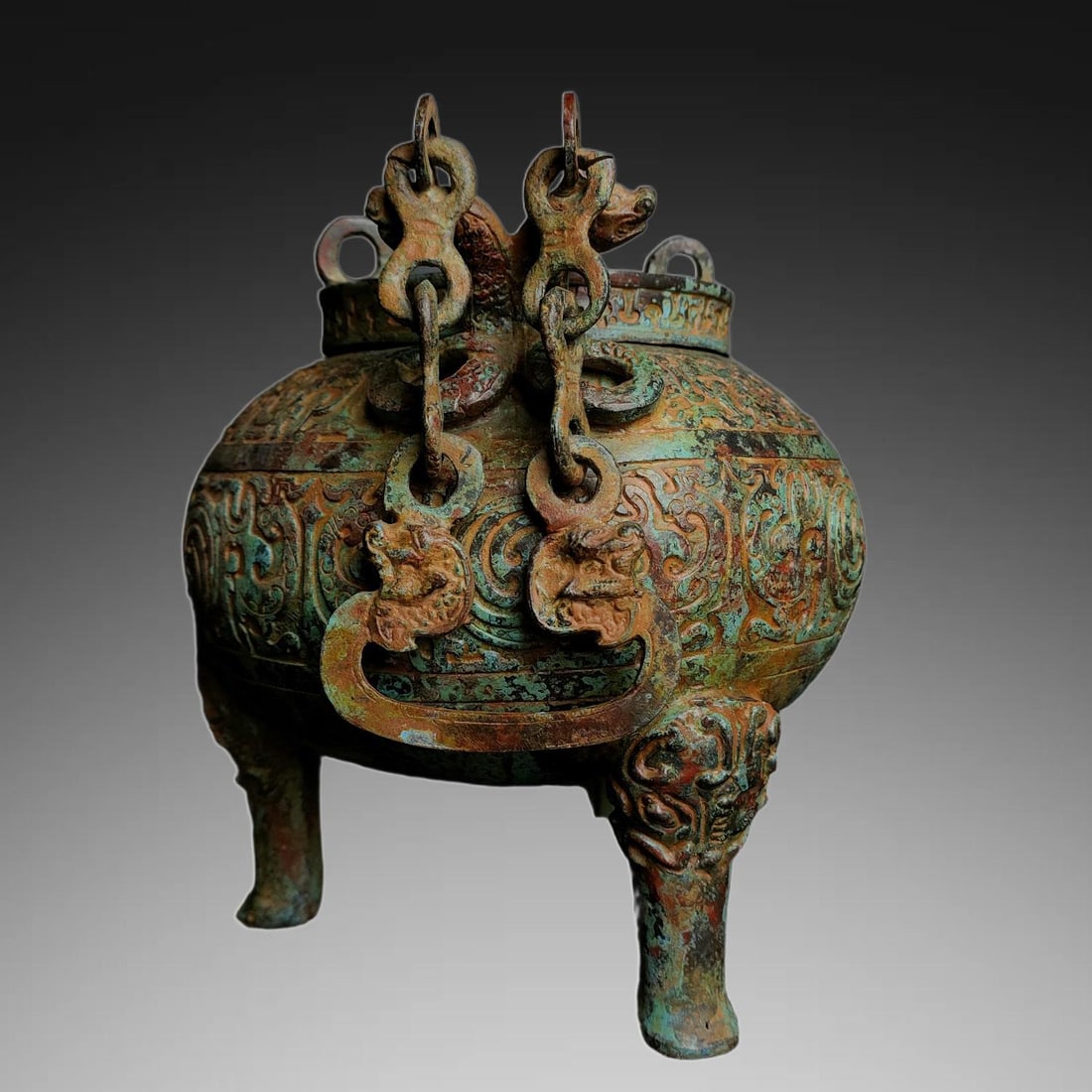 An Exquisite Bronze Tripod Ding - 4